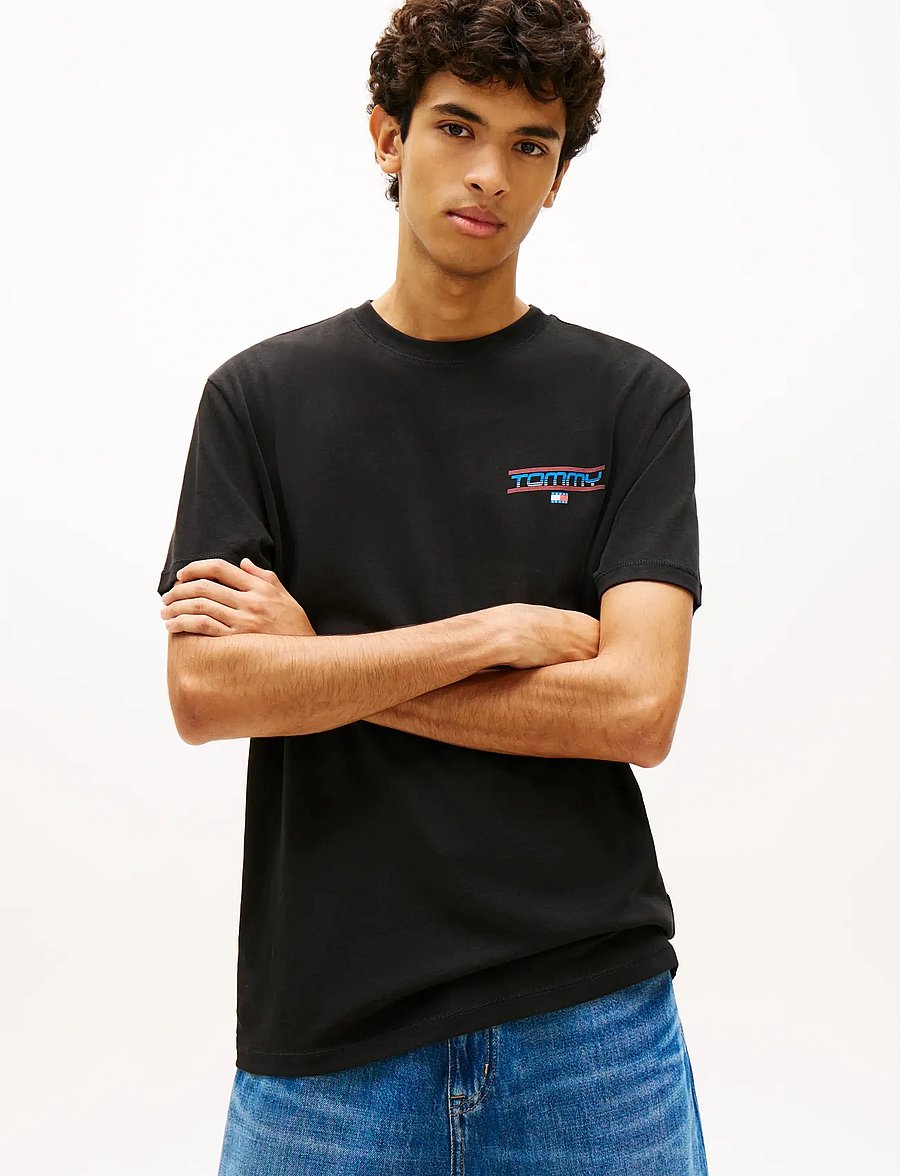Tommy Jeans - TJM REG POSTER SS TEE - kortärmade t-shirts - black - 0