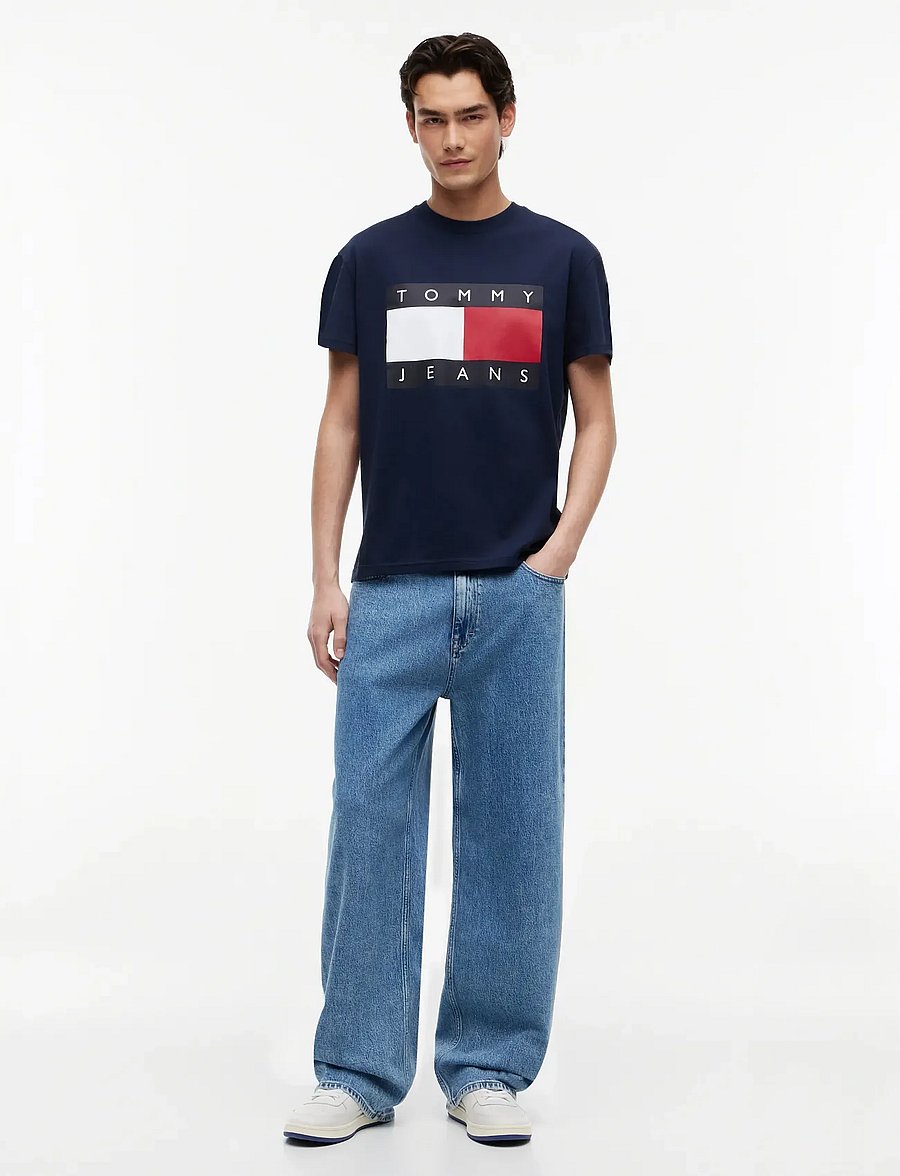 Tommy Jeans - TJM REG BIG FLAG SS TEE EXT - kurzärmelige t-shirts - dark night navy - 5