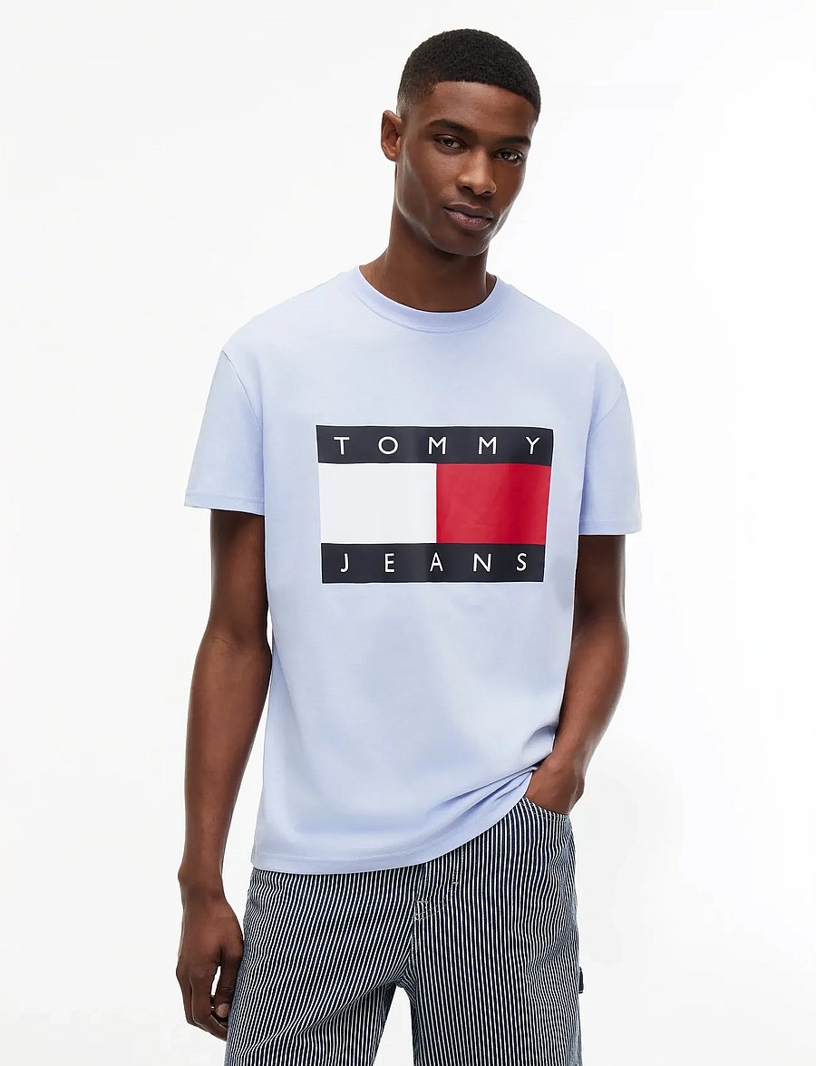 Tommy Jeans - TJM REG BIG FLAG SS TEE EXT - short-sleeved t-shirts - moonlight iris - 0