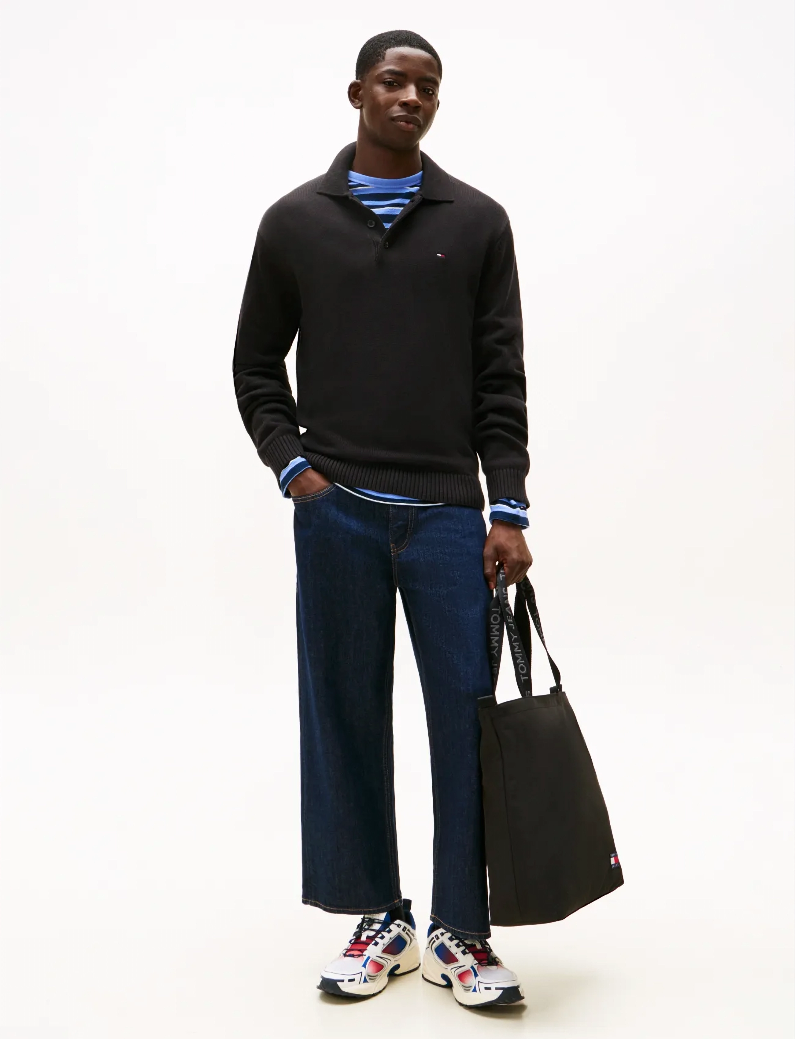 Tommy Jeans - TJM SLIM ESSENTIAL POLO SWTR EXT - poloer i strik med lange ærmer - black - 2