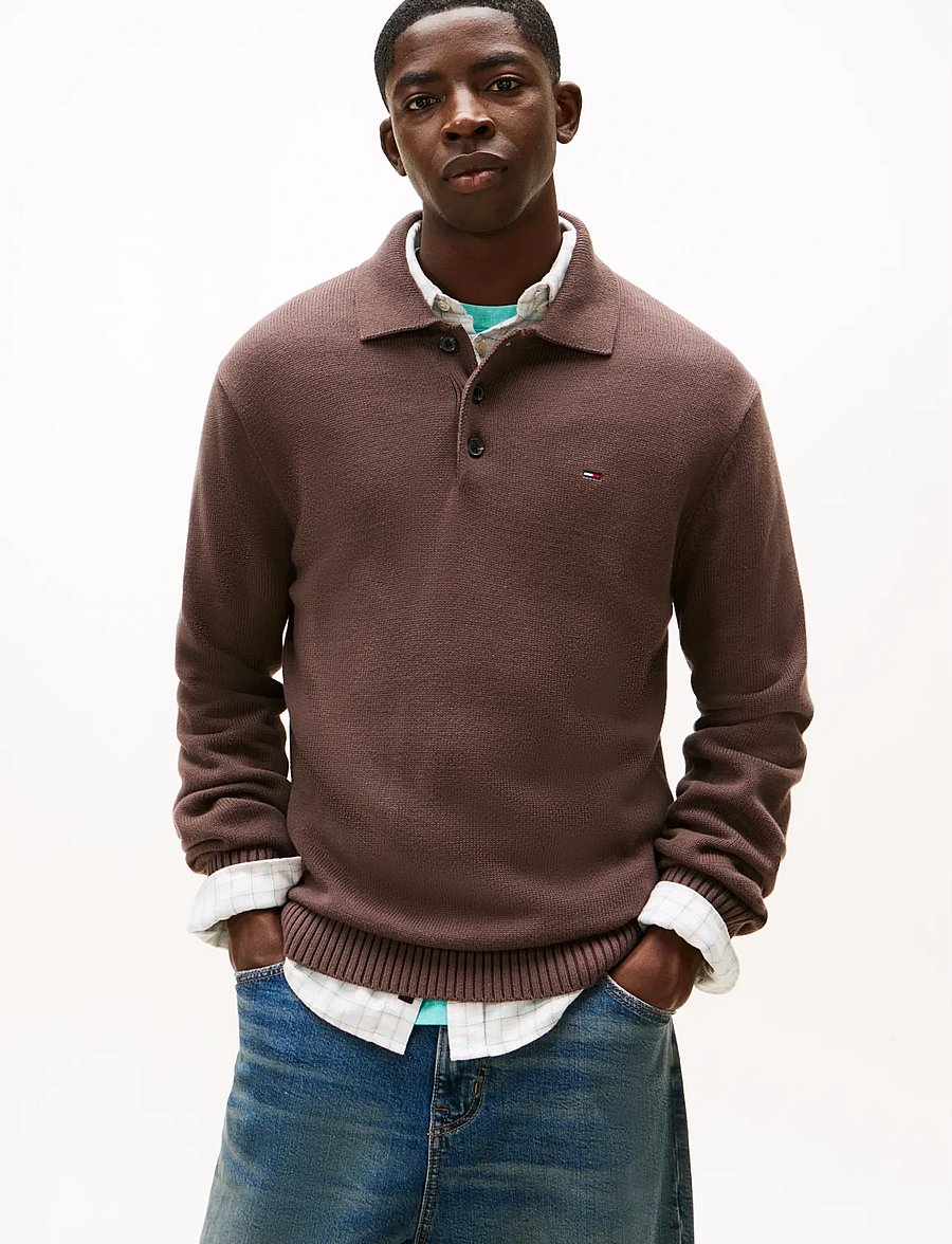 Tommy Jeans - TJM SLIM ESSENTIAL POLO SWTR EXT - langärmelige gestrickte polohemden - black walnut - 0