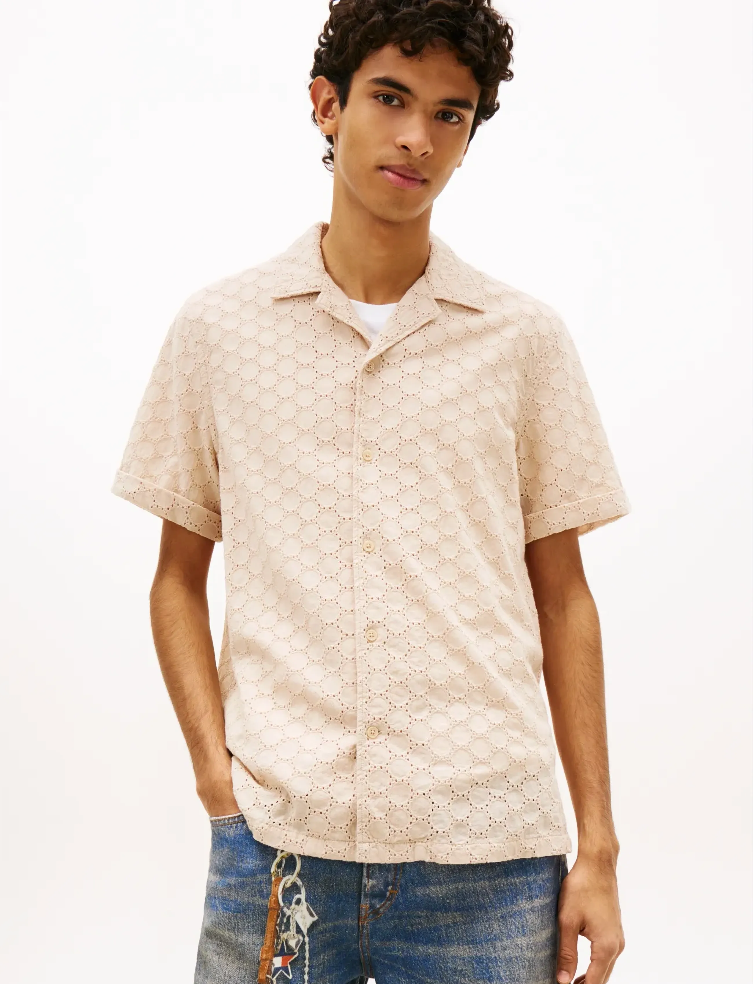 Tommy Jeans TJM REG EMBRODRD SS SHIRT - Kurzarmhemden - WHITE CLAY / cream