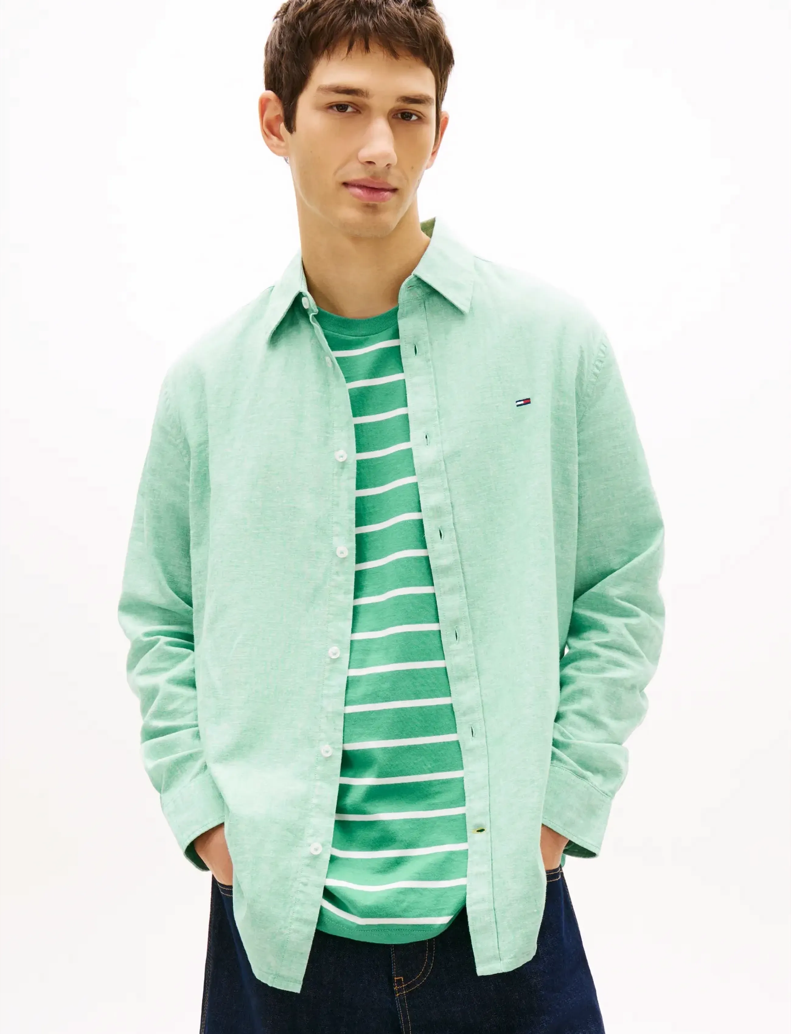 Tommy Jeans TJM REG LINEN BLEND SHIRT EXT - Linneskjortor - BAHAMA GREEN / green