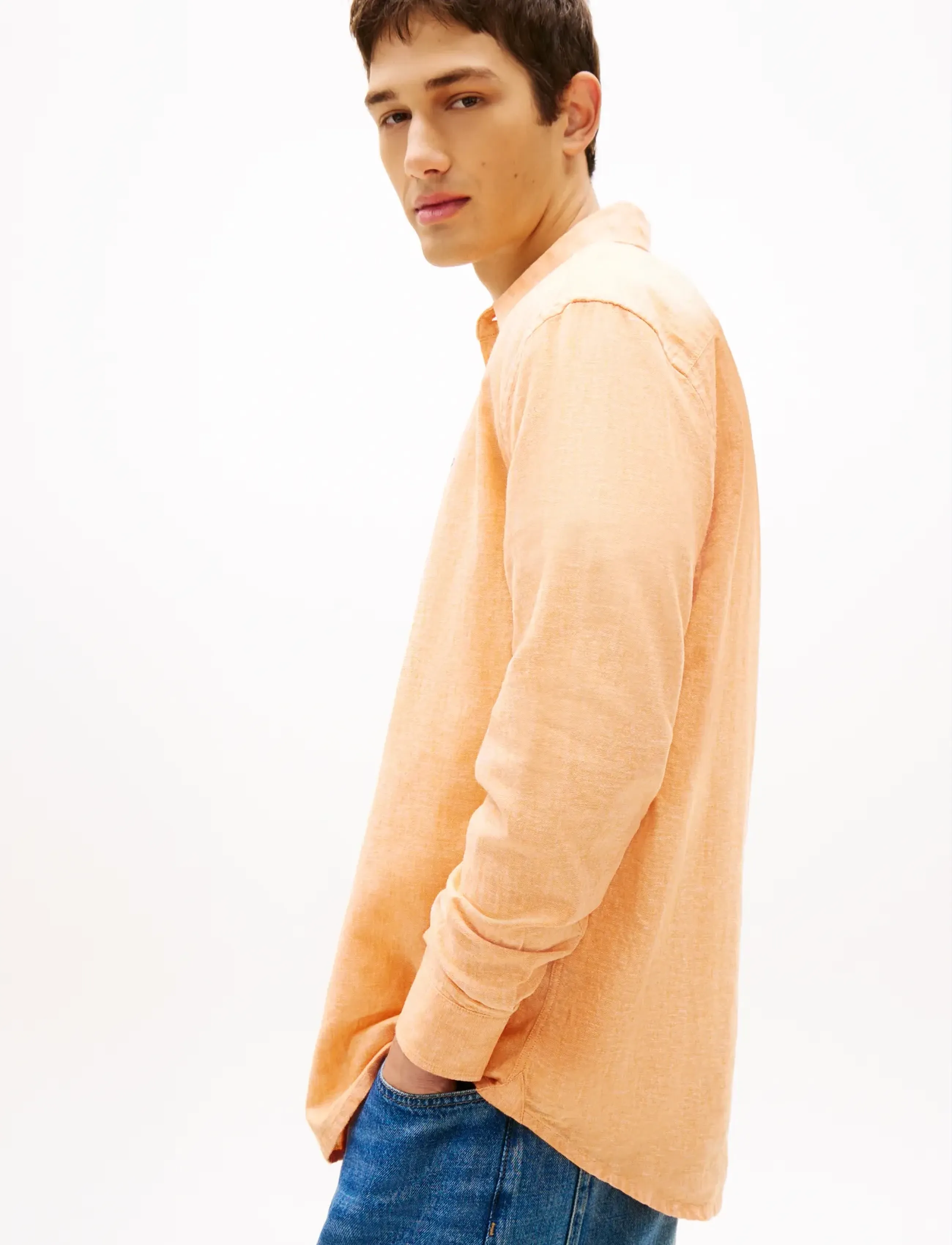 Tommy Jeans - TJM REG LINEN BLEND SHIRT EXT - hørskjorter - lush orange - 5