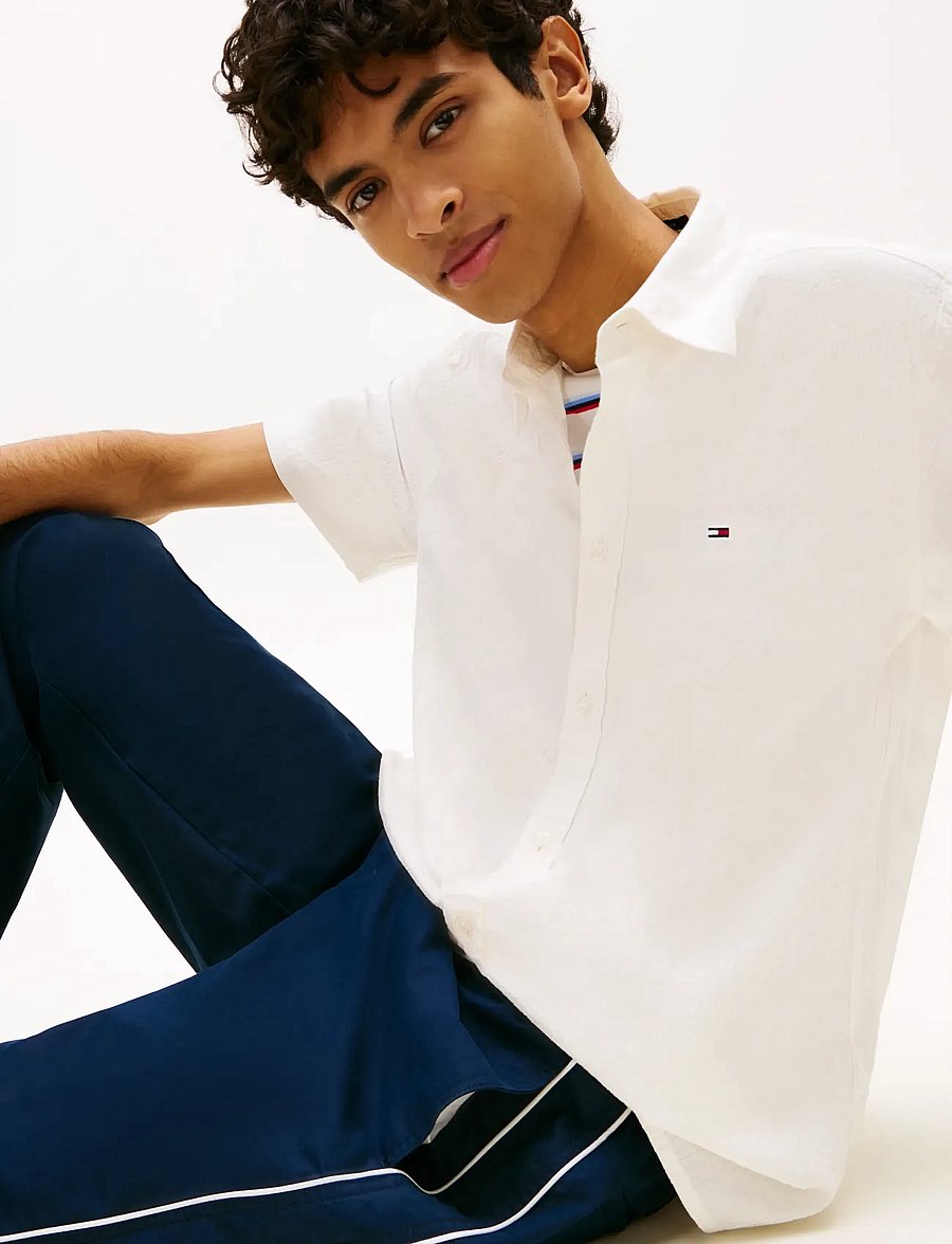 Tommy Jeans - TJM REG SEERSUCKER SHIRT EXT - short-sleeved shirts - ancient white - 4