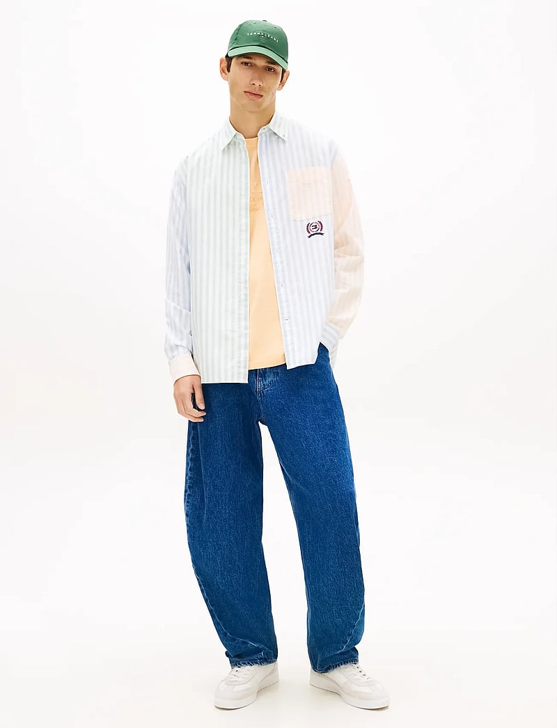 Tommy Jeans - TJM RLX OXFORD FUN STRIPE SHIRT - triibulised särgid - blue twilight multi - 3