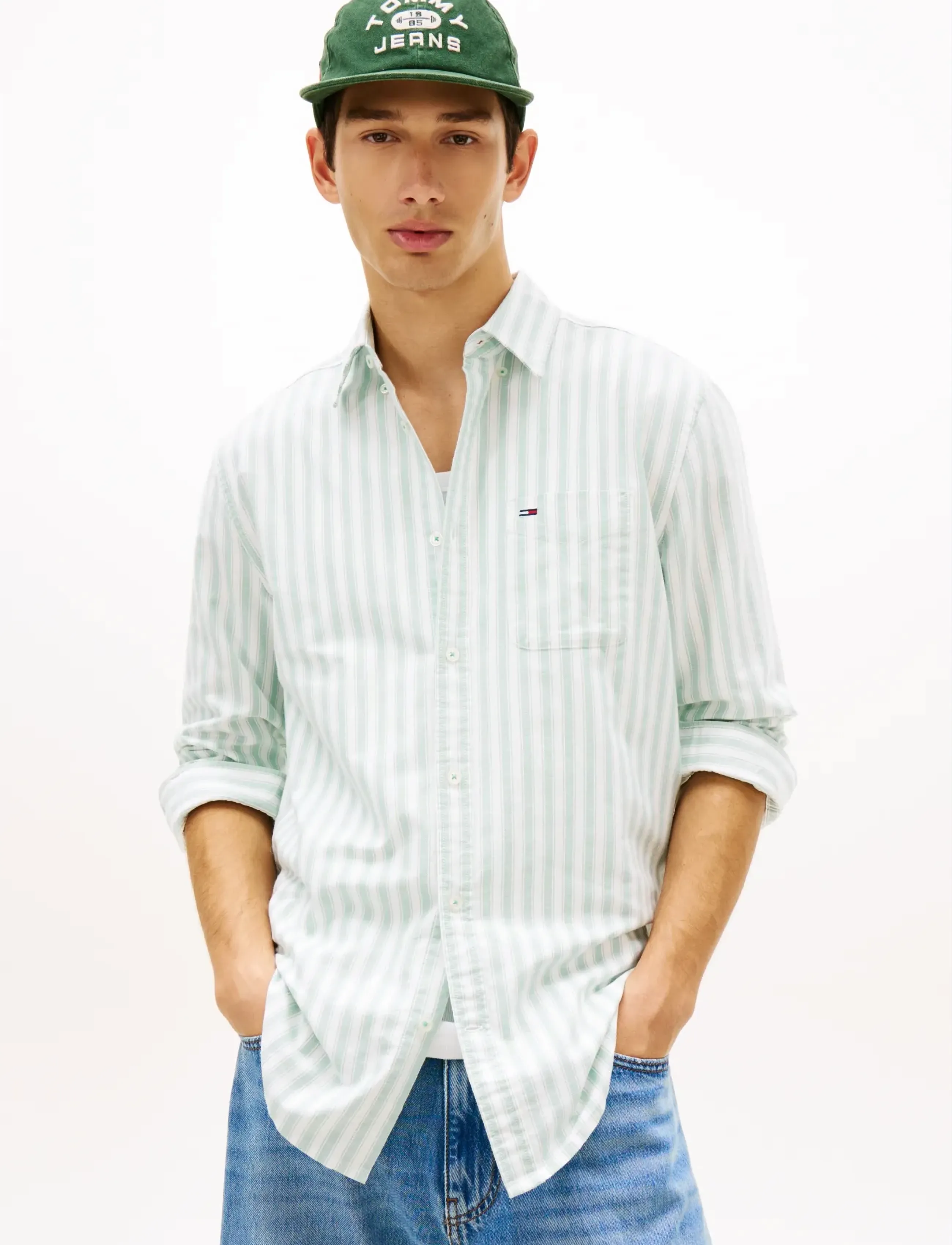 Tommy Jeans TJM REG STRIPE OXFORD SHIRT EXT - Tommy Hilfiger - BAHAMA GREEN STRIPE / green