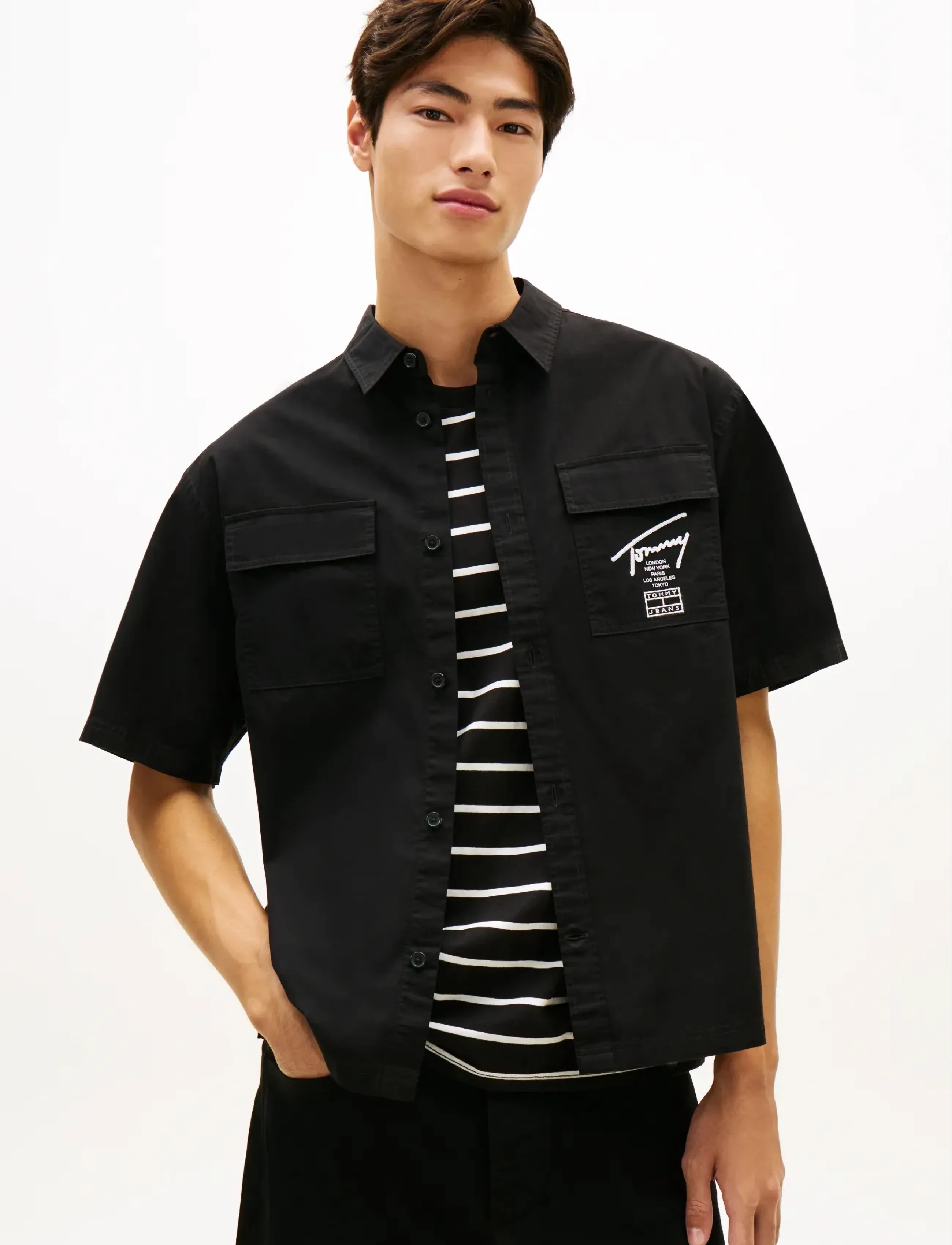 Tommy Jeans Tjm Boxy Skater Shirt, Mænd, Boxy Kortærmet Skater Skjorte, Sort, Str: S