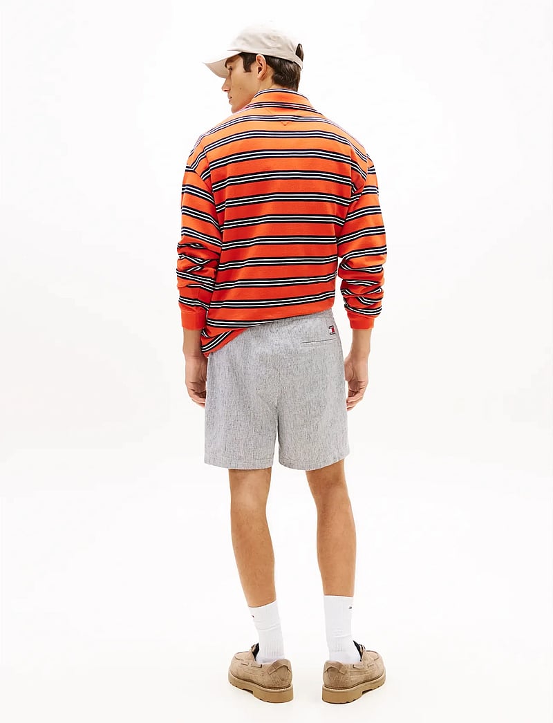 Tommy Jeans - TJM LINEN BLEND STRIPE SHORT - linased lühikesed püksid - dark night navy stripes - 2