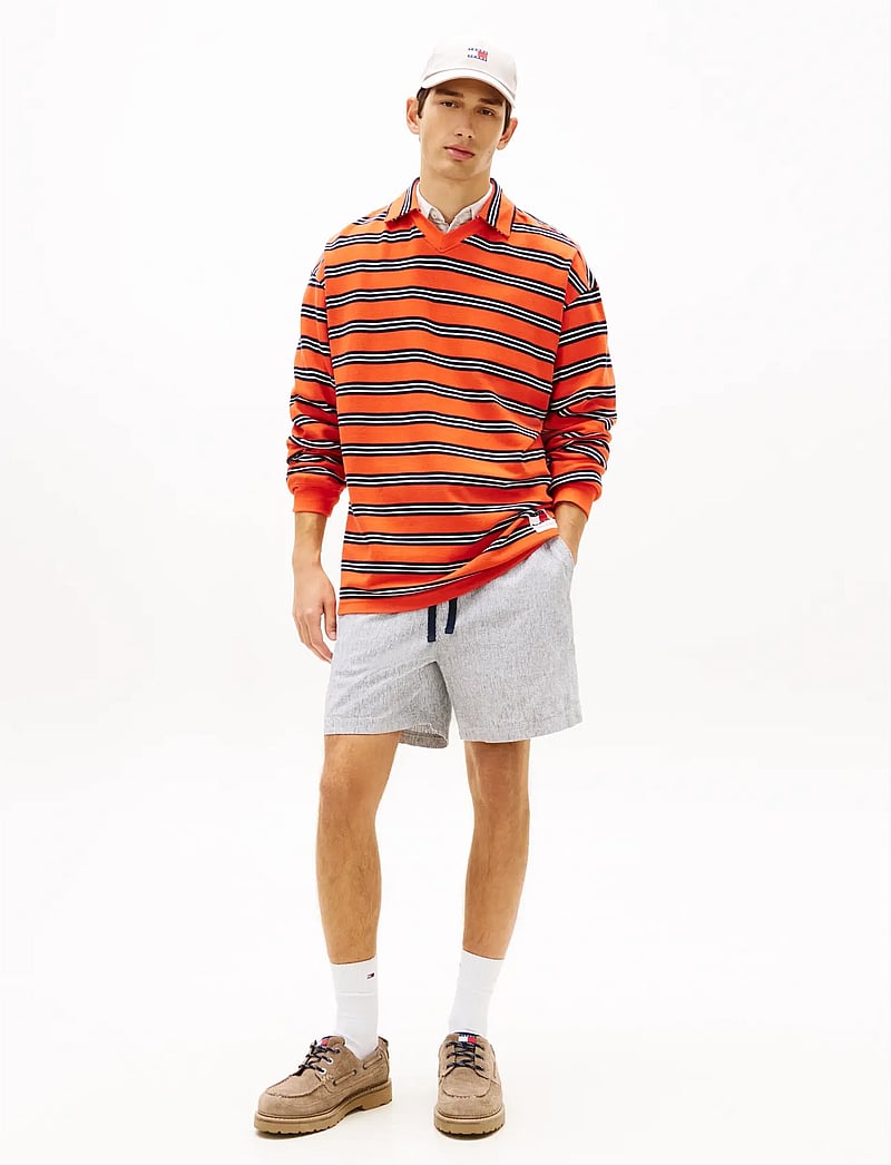 Tommy Jeans - TJM LINEN BLEND STRIPE SHORT - linased lühikesed püksid - dark night navy stripes - 3