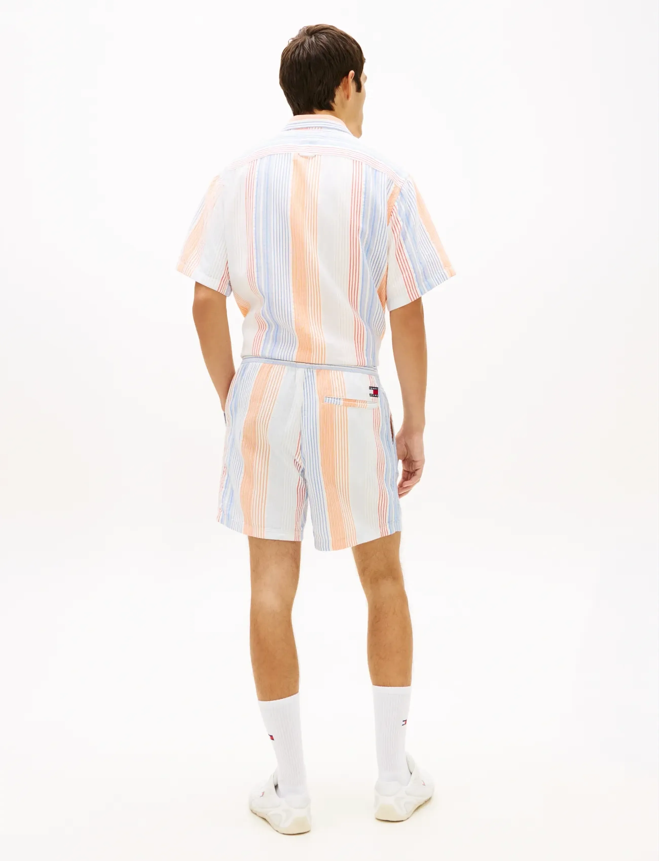 Tommy Jeans - TJM TEXTURED STRIPE SHORT EXT - lühikesed vabaajapüksid - ancient white stripes - 2