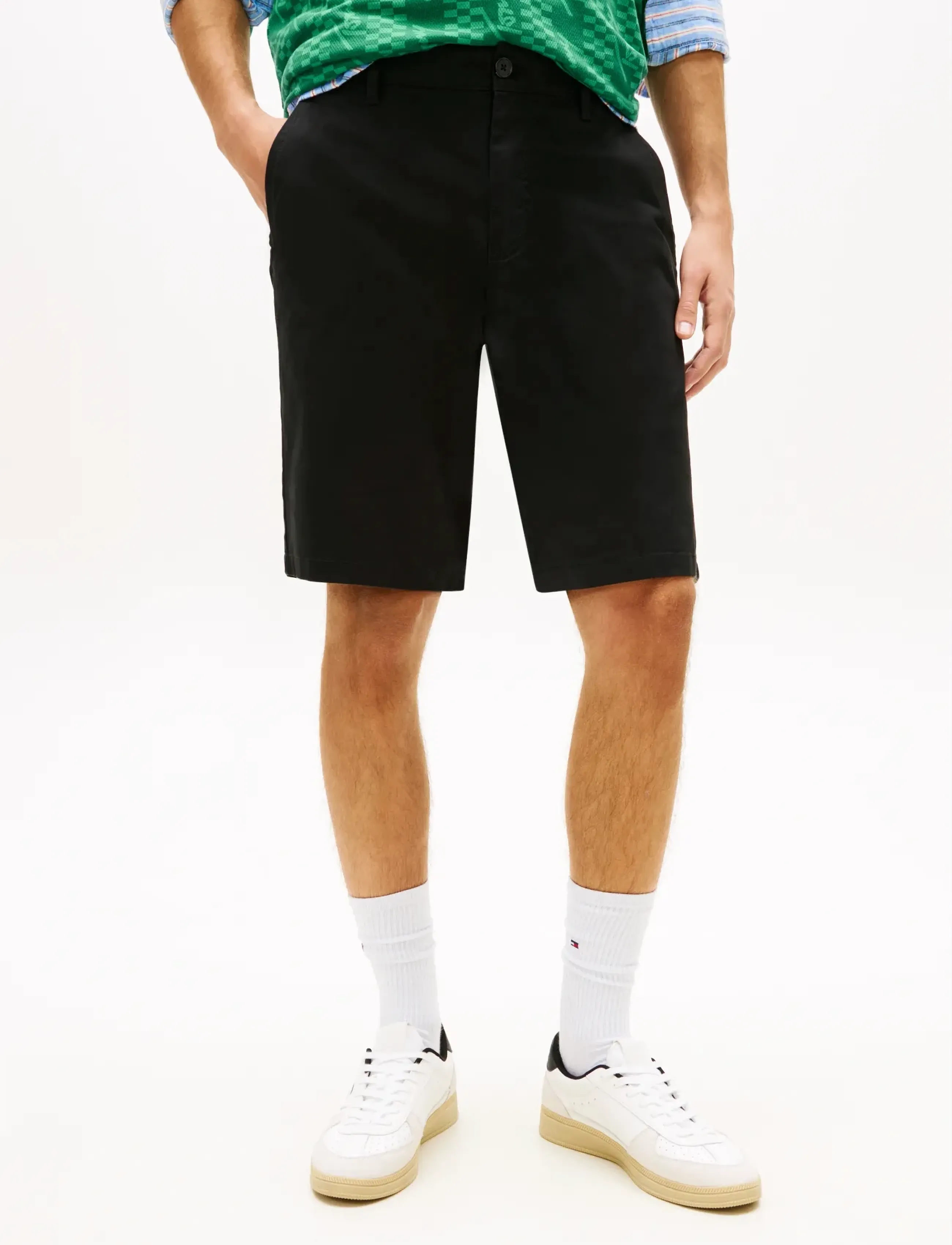 Tommy Jeans TJM SCANTON SHORT - Götutíska - BLACK / black