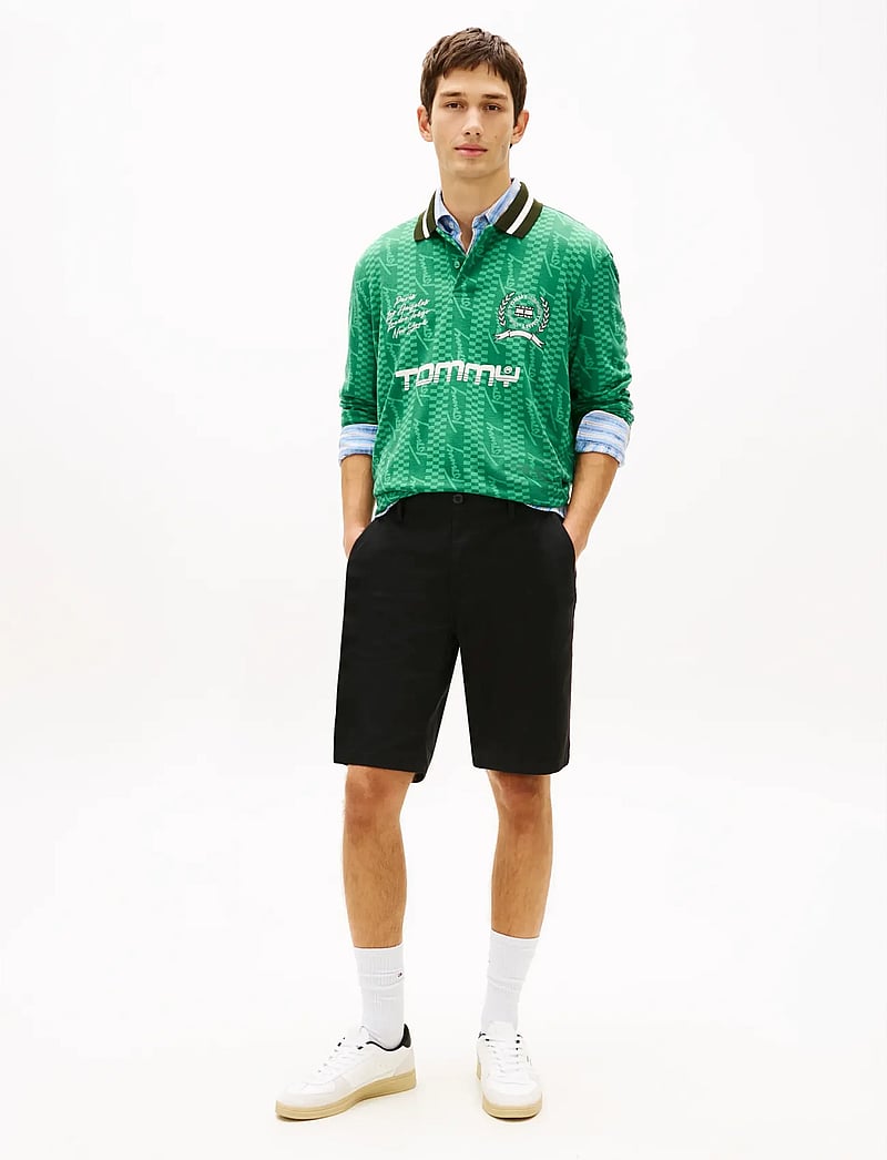 Tommy Jeans - TJM SCANTON SHORT - chinos shorts - black - 3