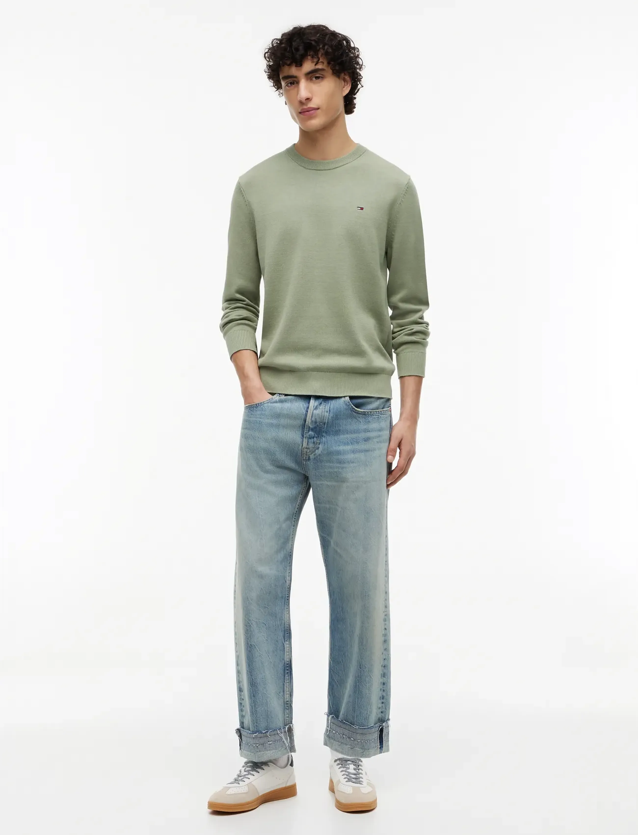 Tommy Jeans - TJM SLIM ESS LIGHT SWEATER EXT - rundhalsad - spring olive - 4