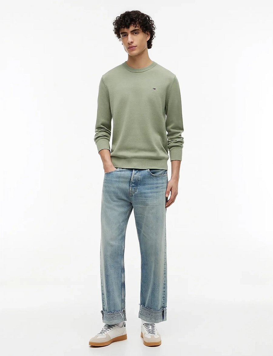 Tommy Jeans - TJM SLIM ESS LIGHT SWEATER EXT - rundhalsad - spring olive - 4