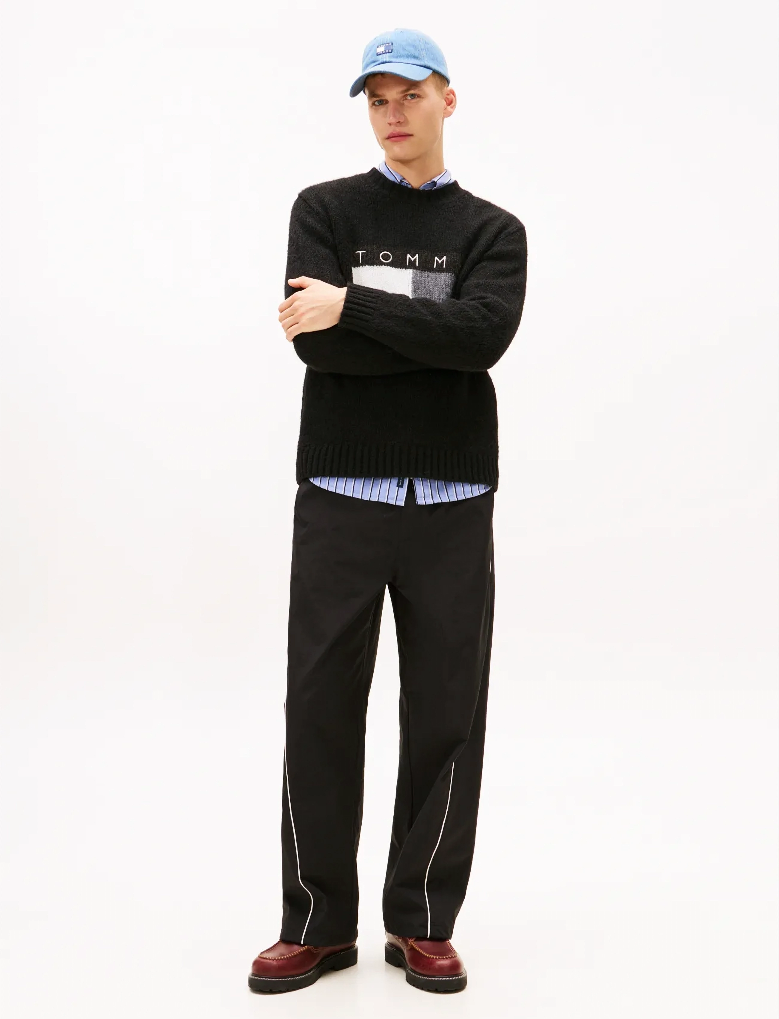 Tommy Jeans - TJM REG FLAG BEARER SWEATER - rund hals - black - 2