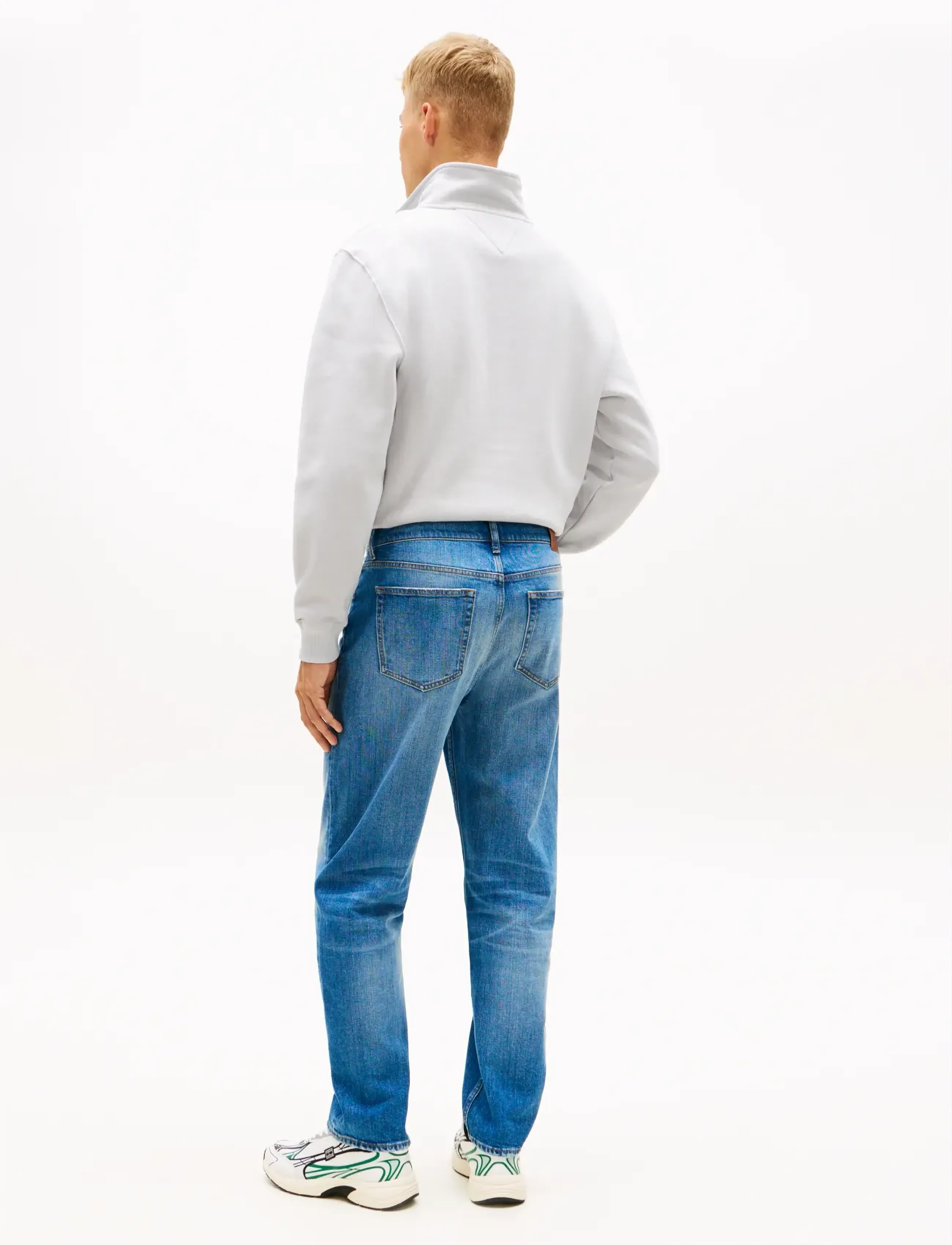 Tommy Jeans - SONNY RGLR TPRD BJ5137 - tapered jeans - denim medium - 2