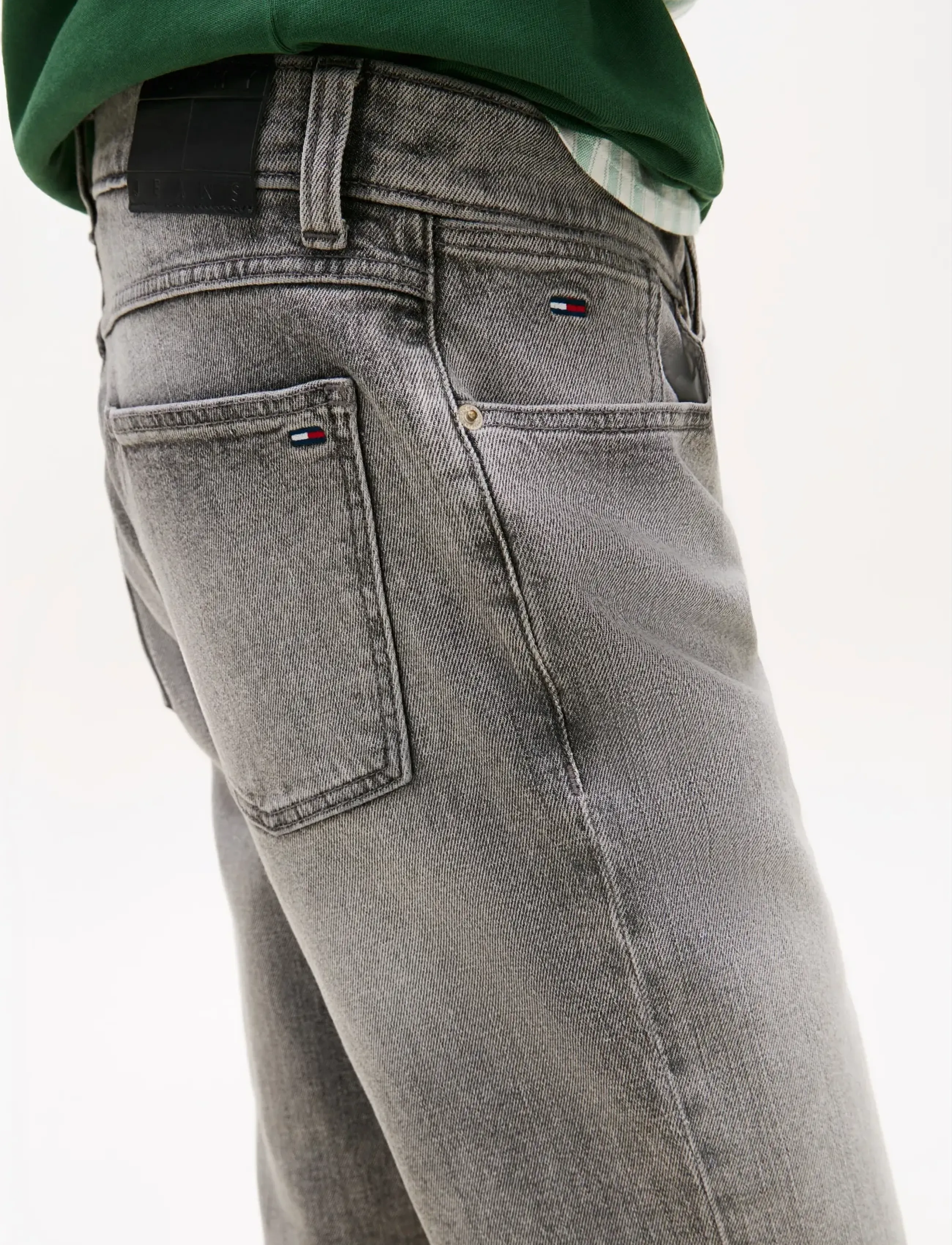 Tommy Jeans - RONNIE SHORT BJ8172 - jeans shorts - denim grey - 4