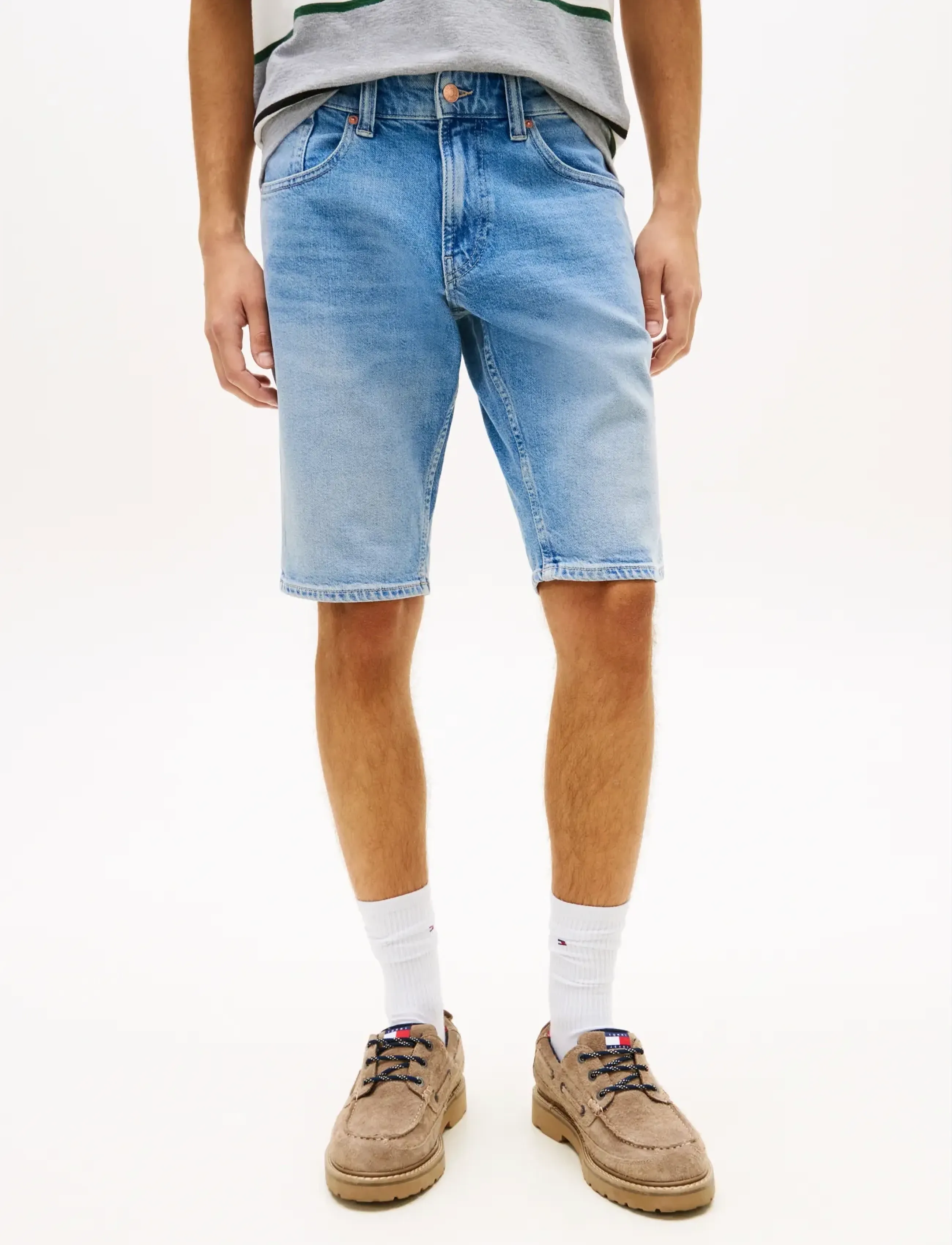 Tommy Jeans RONNIE SHORT BJ8131 - Lühikesed püksid - DENIM MEDIUM / blue