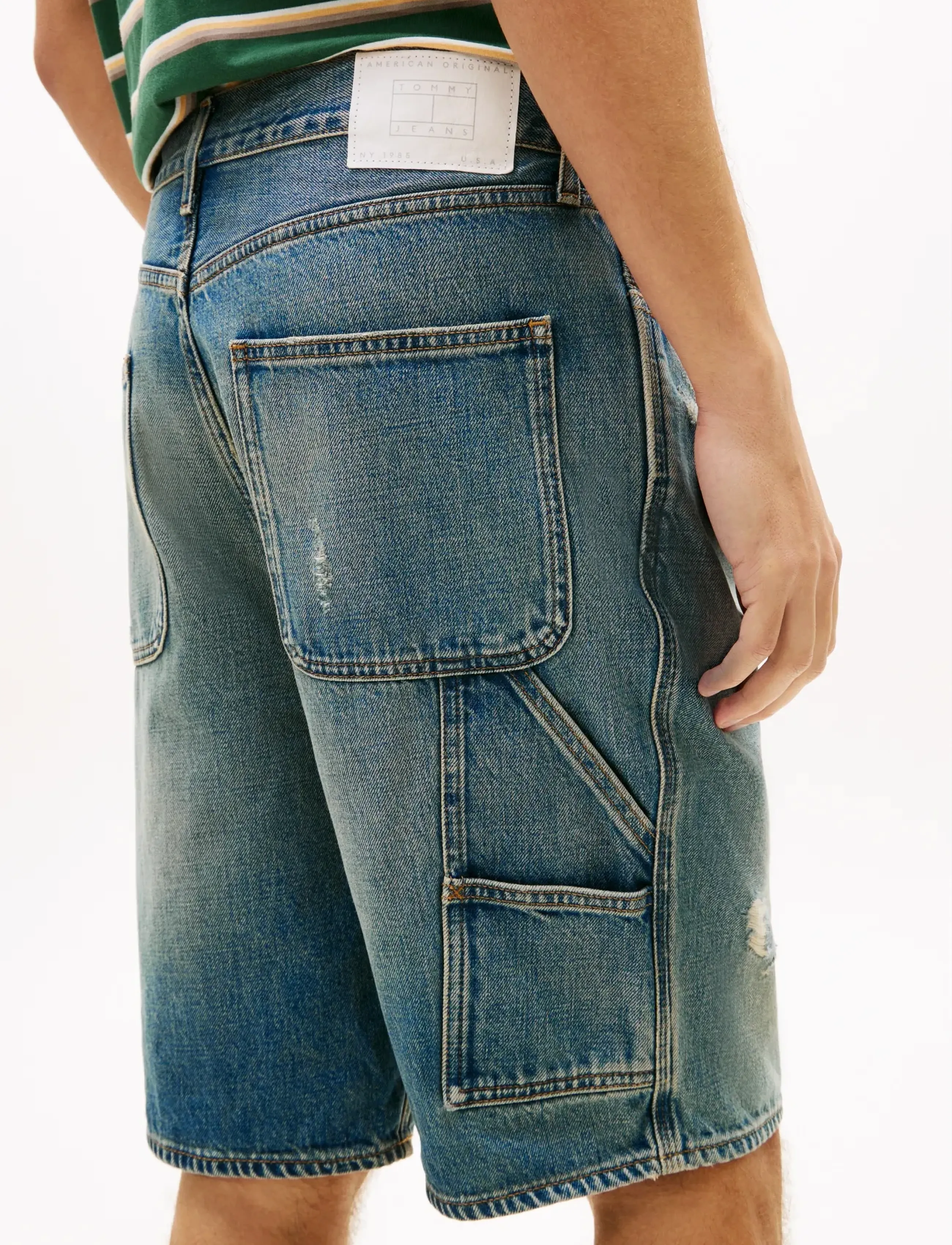 Tommy Jeans - JAIMIE RLXD CARP SHORT BJ2032 - jorts - denim medium - 4