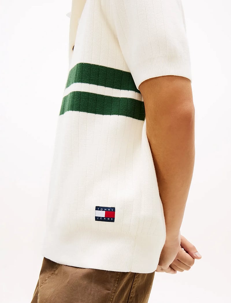 Tommy Jeans - TJM REG SS KNITTED POLO - polostrik - ancient white - 4