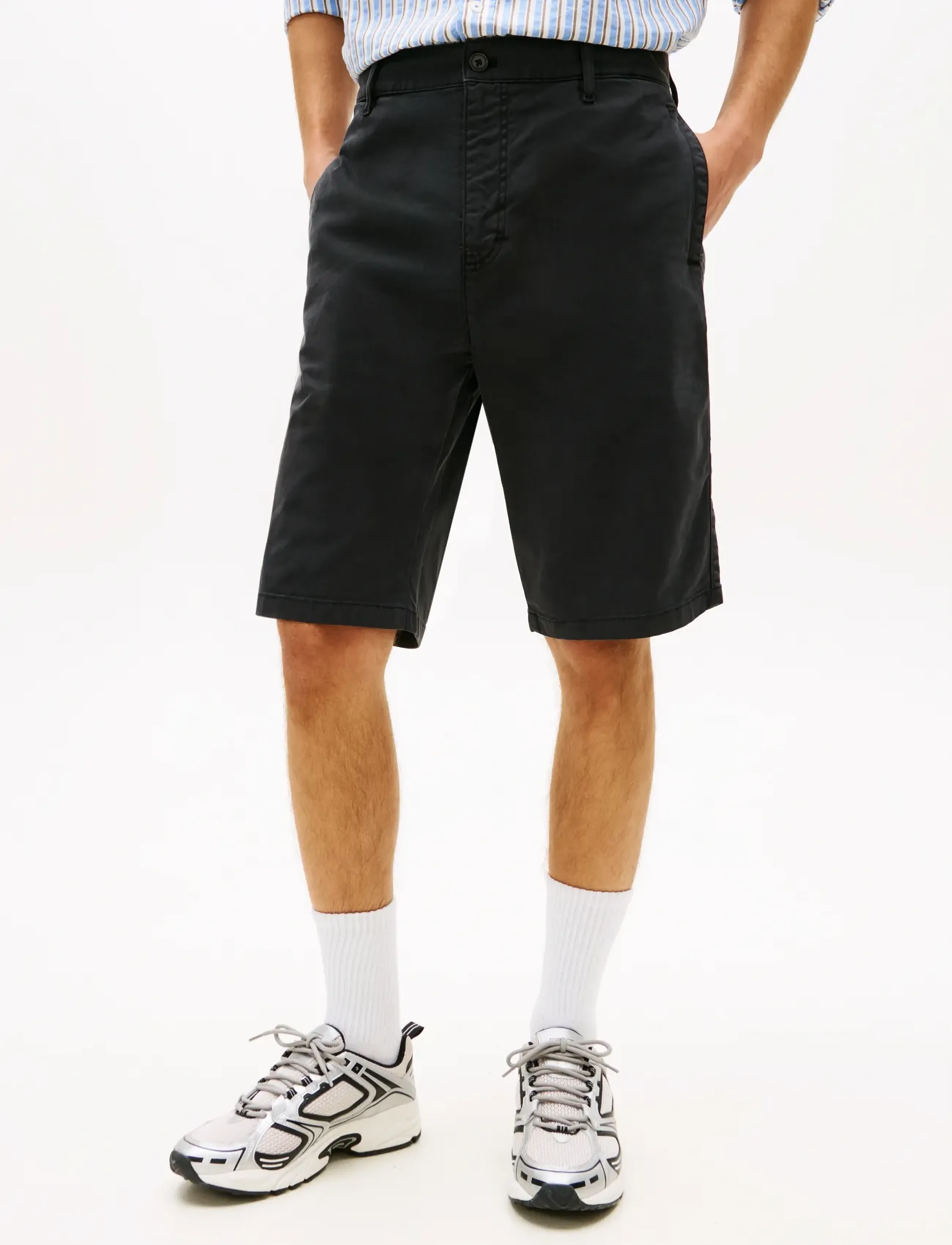 Tommy Jeans Tjm Otis Cotton Twll Chino Short, 28, Black, Shorts > Afslappede Shorts, Herre