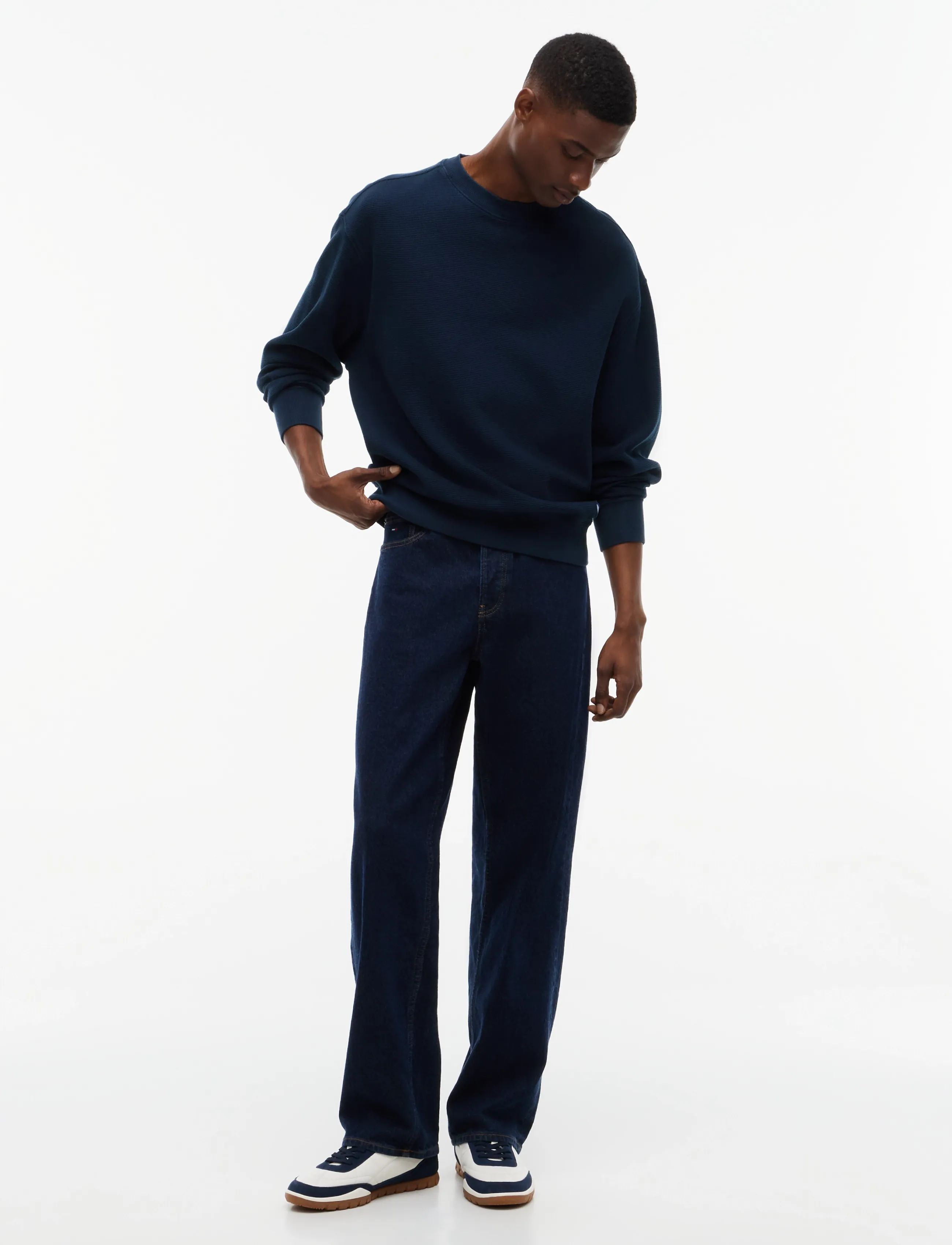 Tommy Jeans - TJM RLX WASHED WAFFLE CREW - dark blue - 4