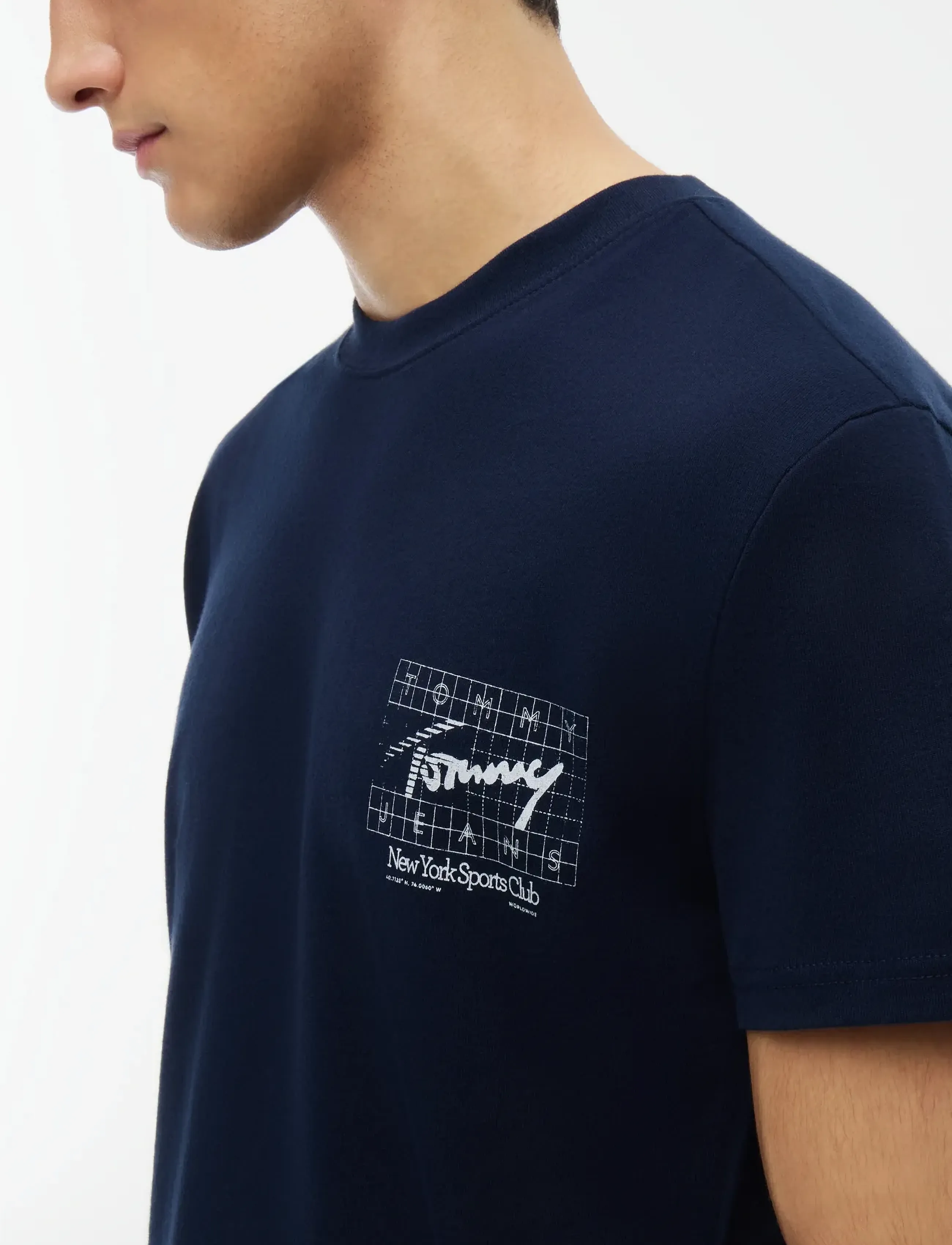 T-shirt 4