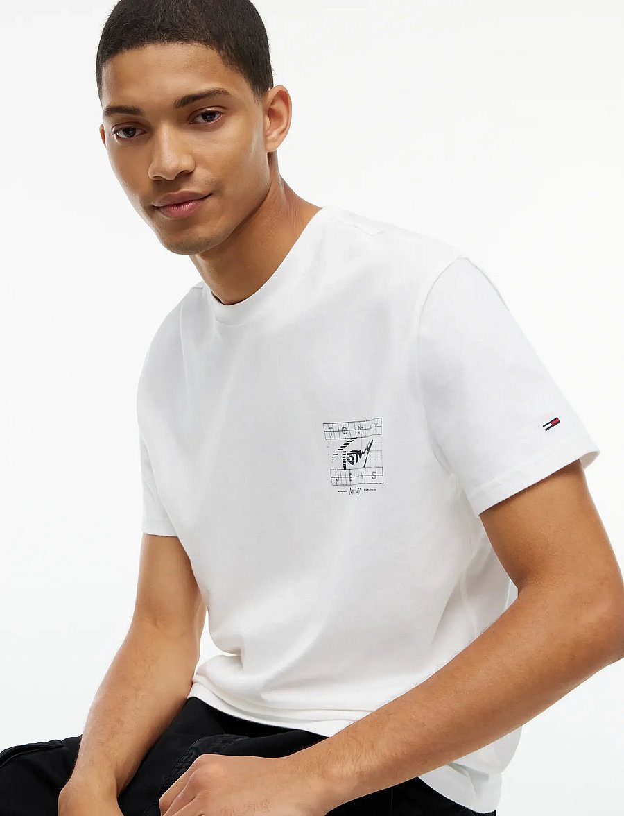 Tommy Jeans - TJM REG SIGN FLAG SS TEE EXT - kurzärmelige t-shirts - ecru - 3