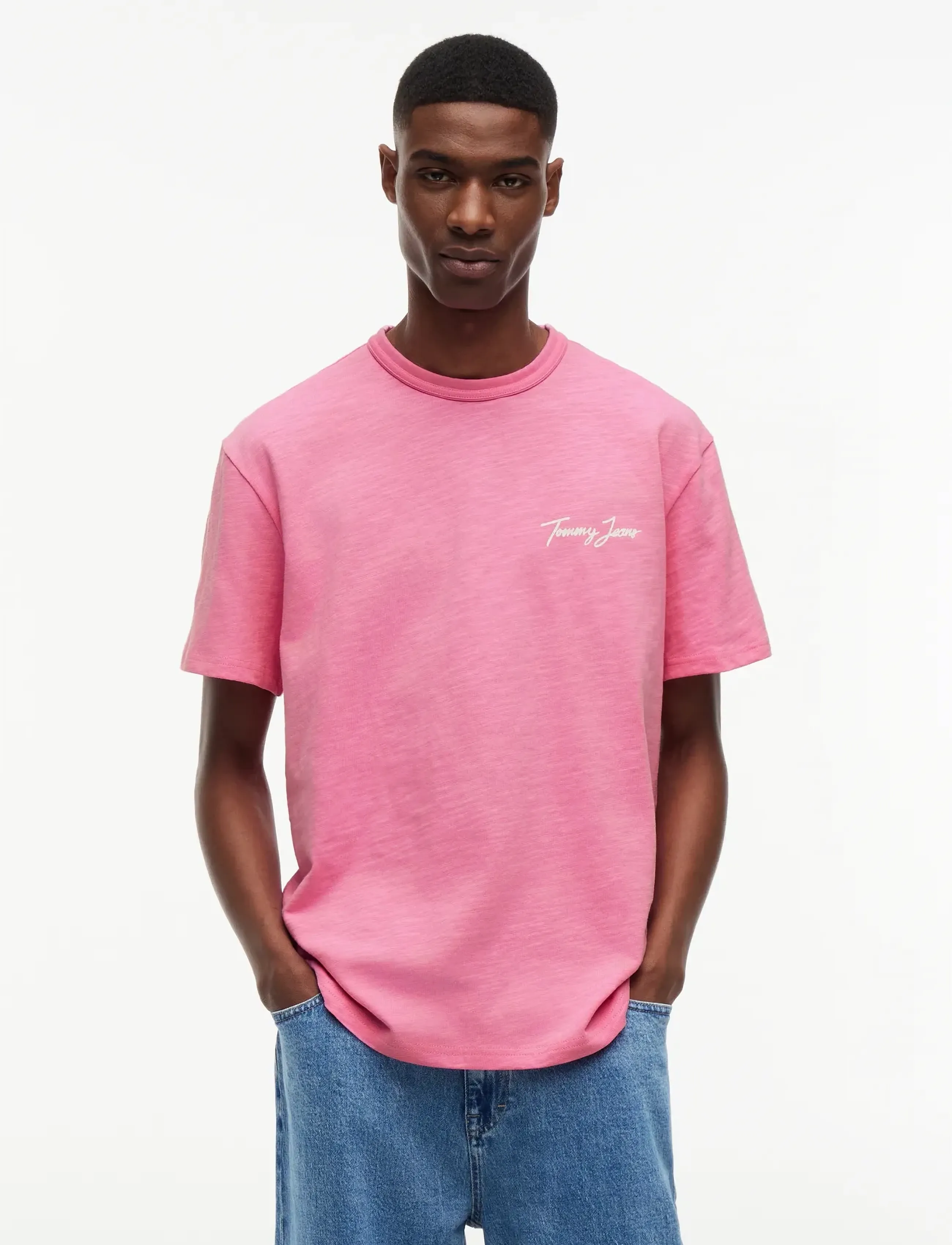 Tommy Jeans TJM RLX NOVELTY SS TEE - Tommy Hilfiger - PINK DAISY / pink/rose