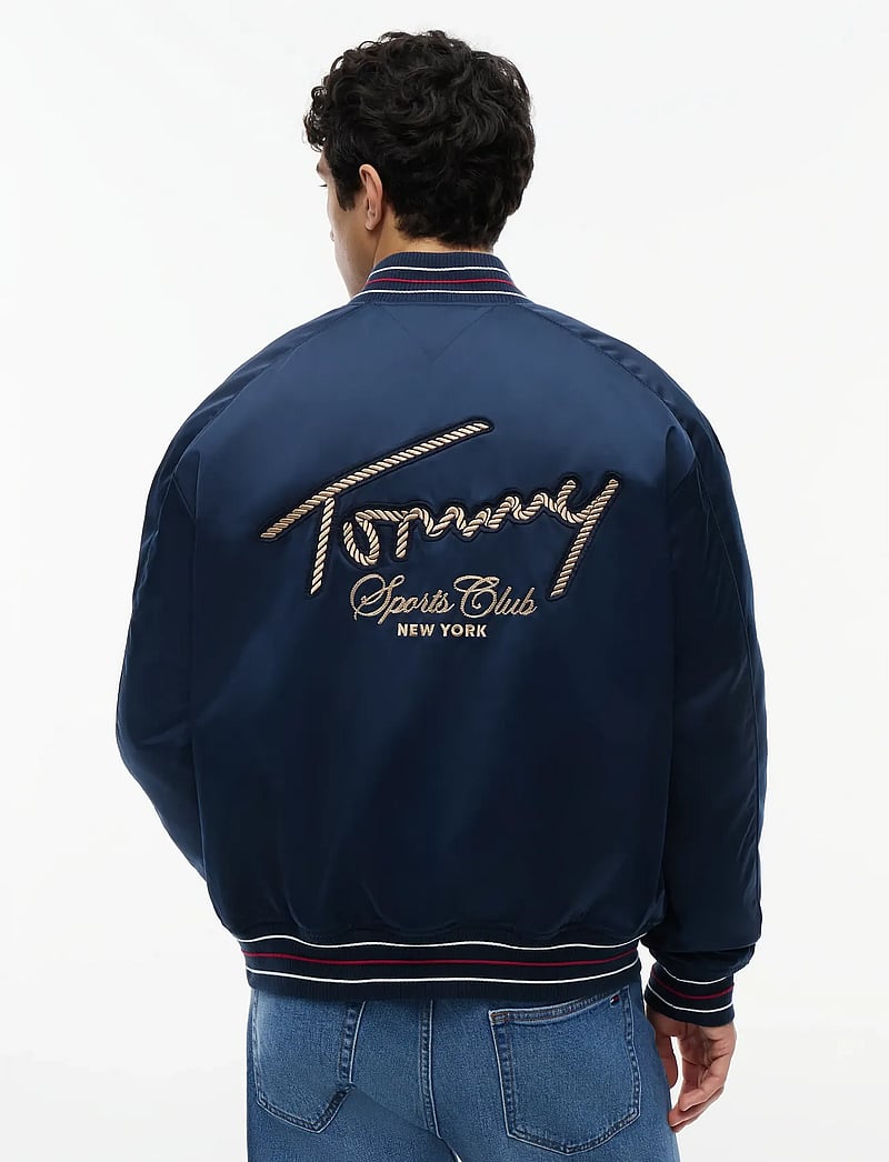 Tommy Jeans - TJM SOUVENIR BOMBER JACKET - varsity jackor - dark night navy - 2