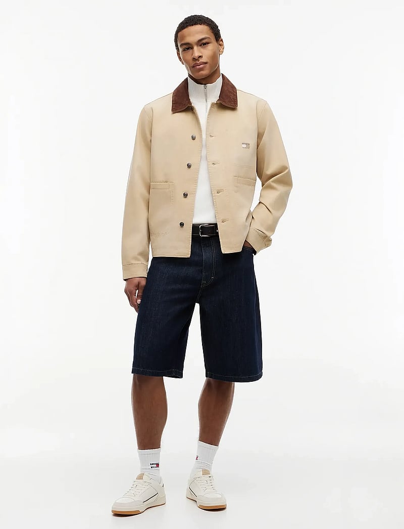 Tommy Jeans - TJM REG CHORE JACKET - frühlingsjacken - gentle gold - 4