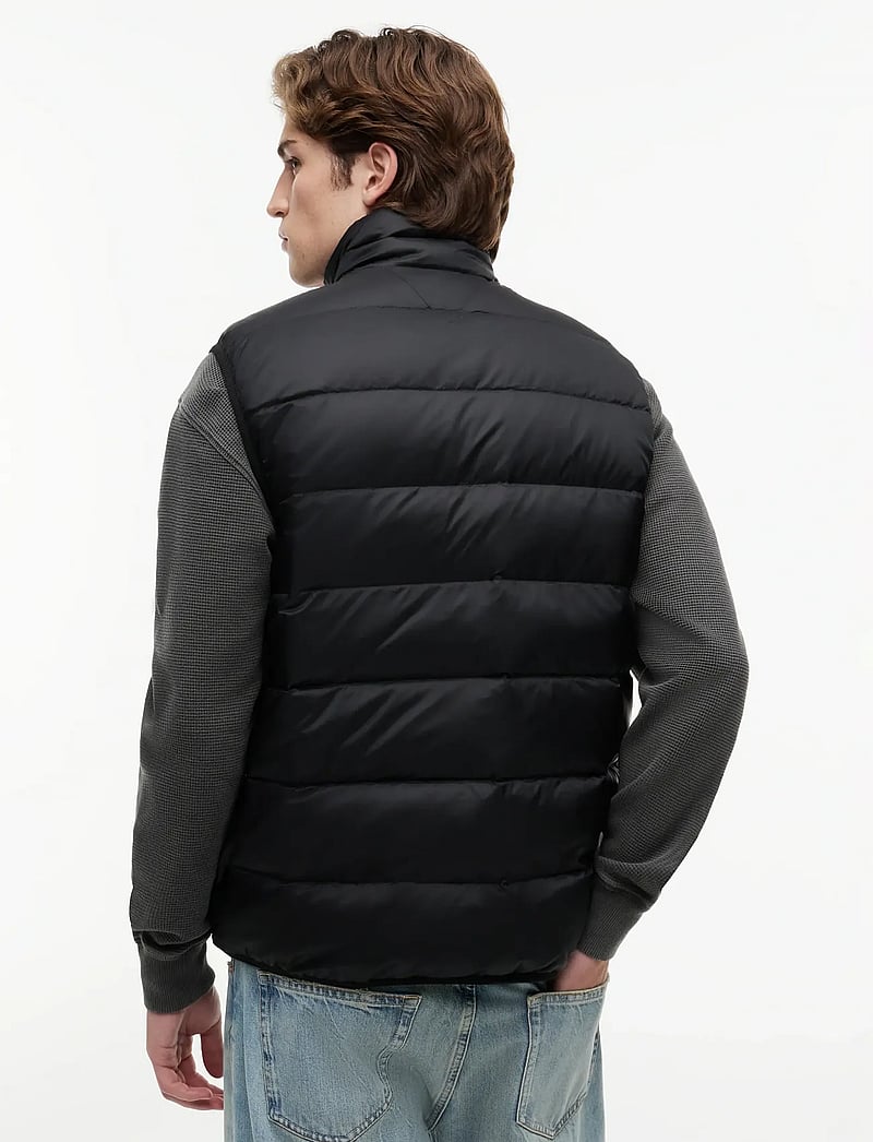 Tommy Jeans - TJM LIGHT DOWN PACKABLE VEST - vests - black - 2