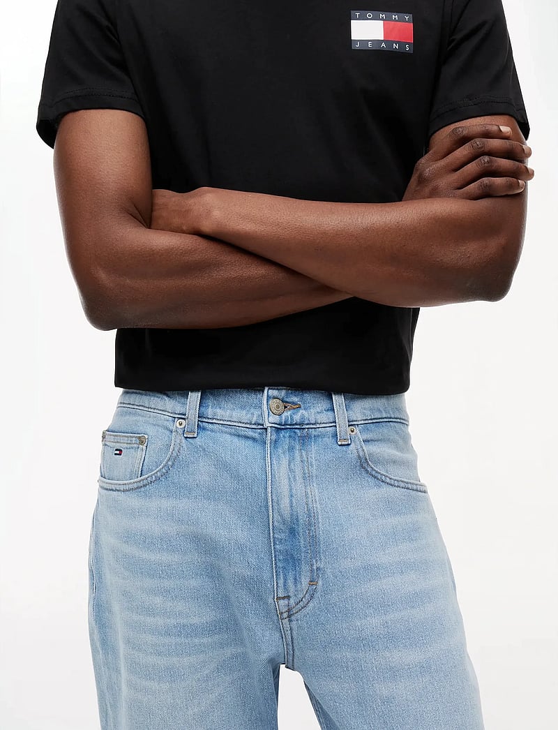 Tommy Jeans - SONNY RGLR TPRD BJ0111 CO - tapered jeans - denim light - 4