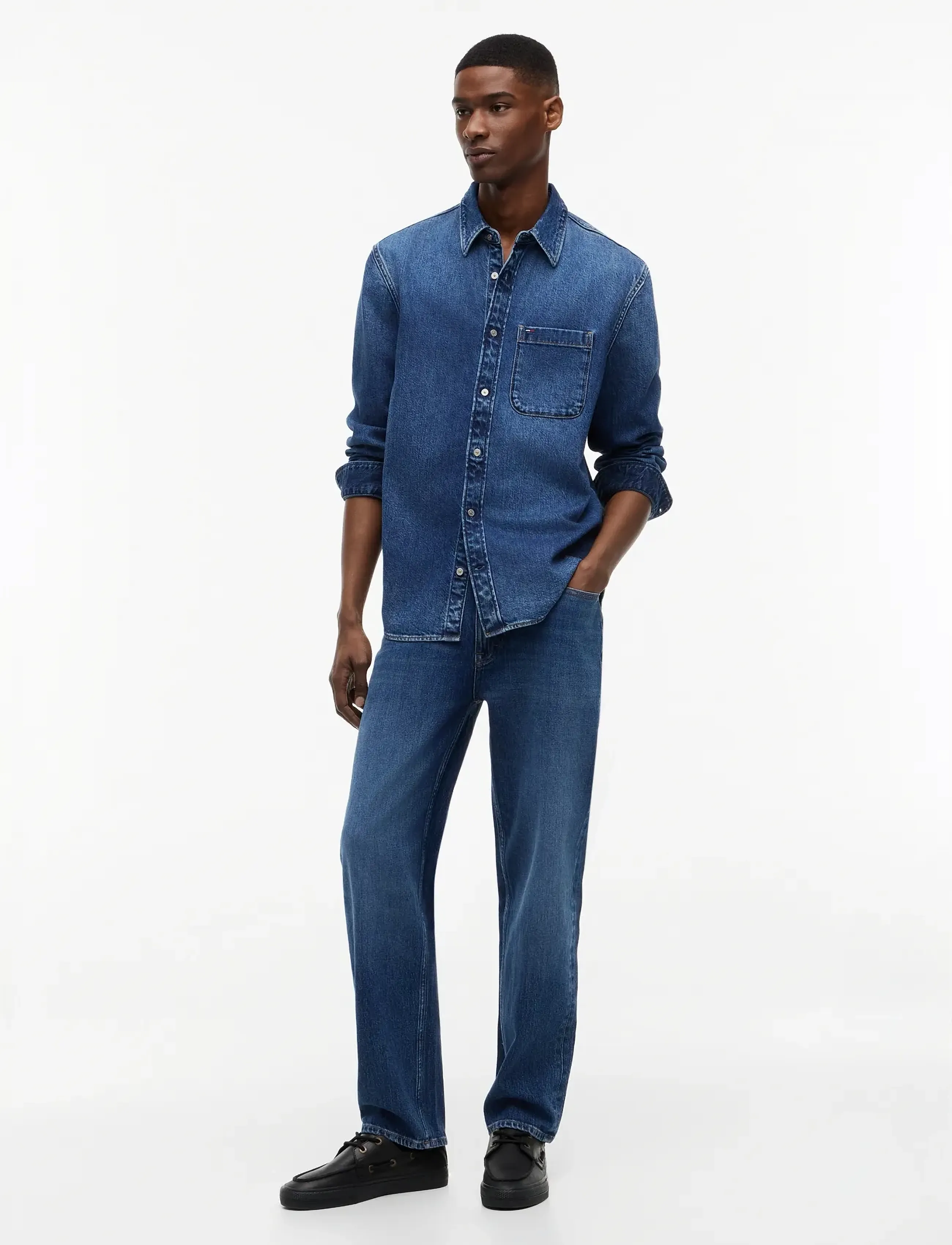 Tommy Jeans - REGULAR DENIM SHIRT EXT CJ8039 - jeansskjortor - denim medium - 4