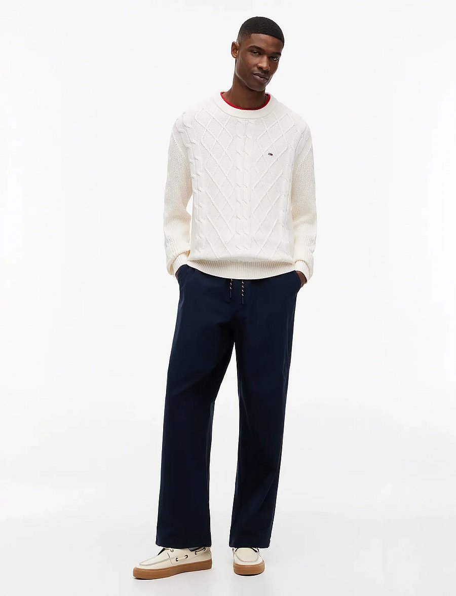 Tommy Jeans - TJM REG CABLE KNIT SWEATER - rund hals - off white - 4