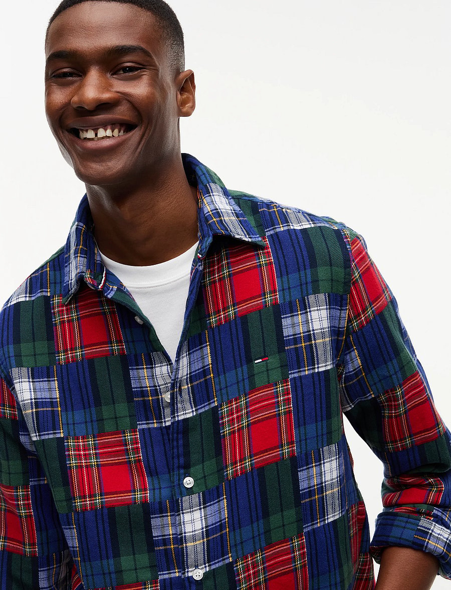 Tommy Jeans - TJM REG PATCHWORK SHIRT - karierte hemden - dark blue check - 3