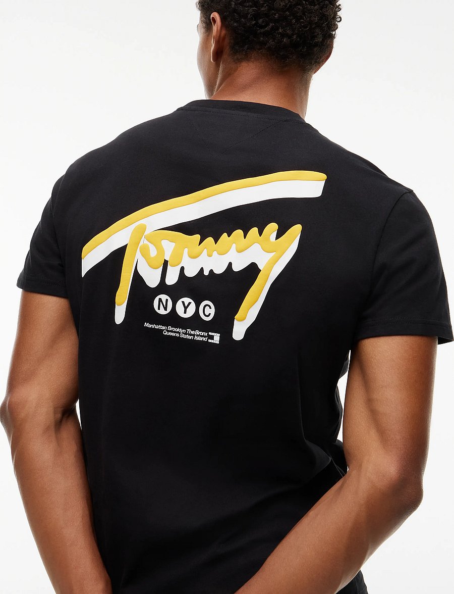 Tommy Jeans - TJM REG SIGN BACKPRINT TEE EXT - kurzärmelige t-shirts - black - 3