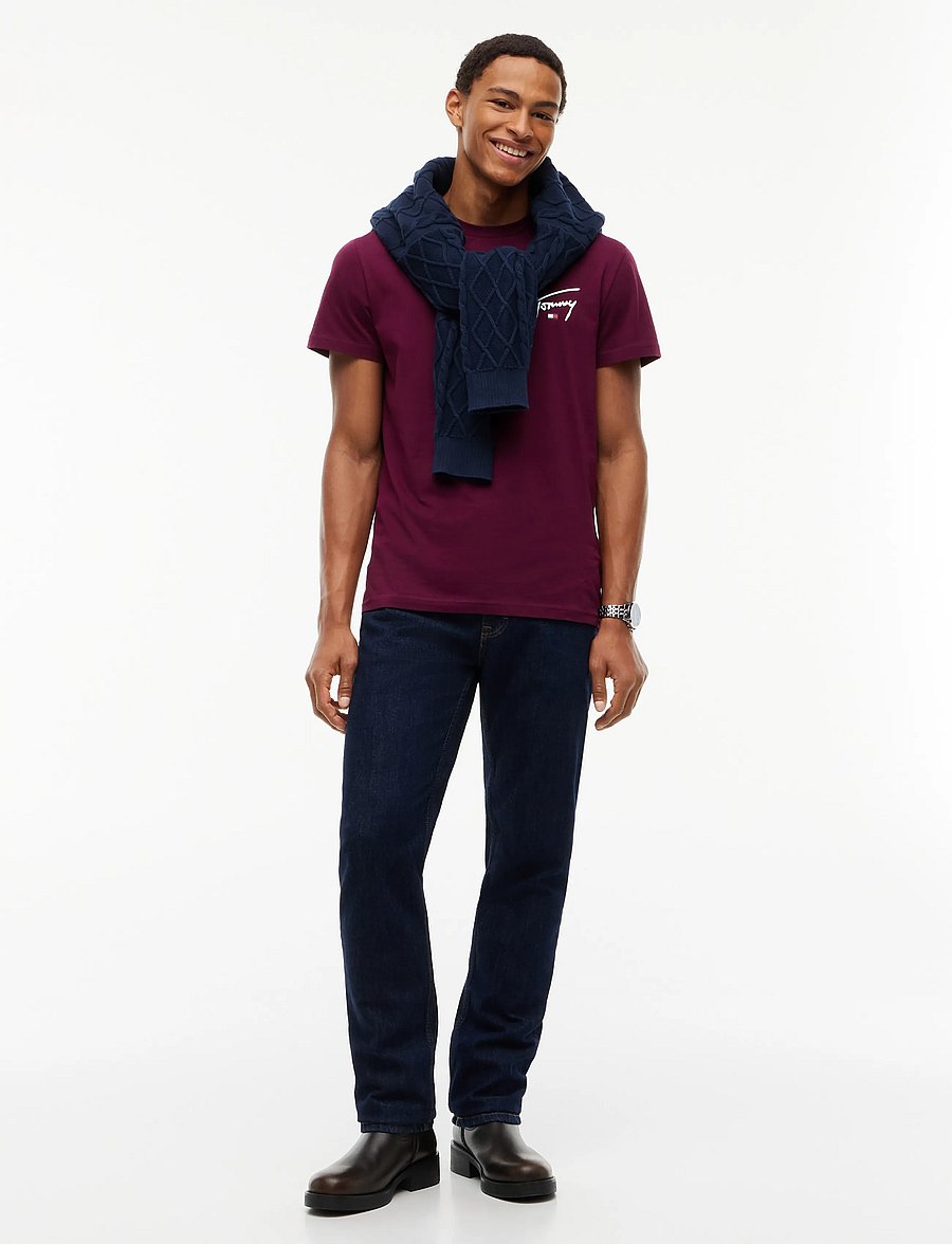 Tommy Jeans - TJM SLIM SIGNATURE CHEST TEE EXT - kurzärmelige t-shirts - calypso berry - 4