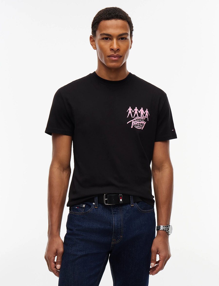 Tommy Jeans - TJM REG NYC NOVELTY TEE EXT - kortärmade t-shirts - black - 0