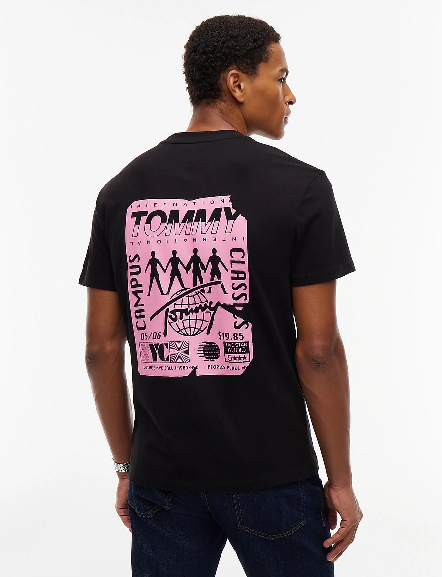 Tommy Jeans - TJM REG NYC NOVELTY TEE EXT - kortärmade t-shirts - black - 2