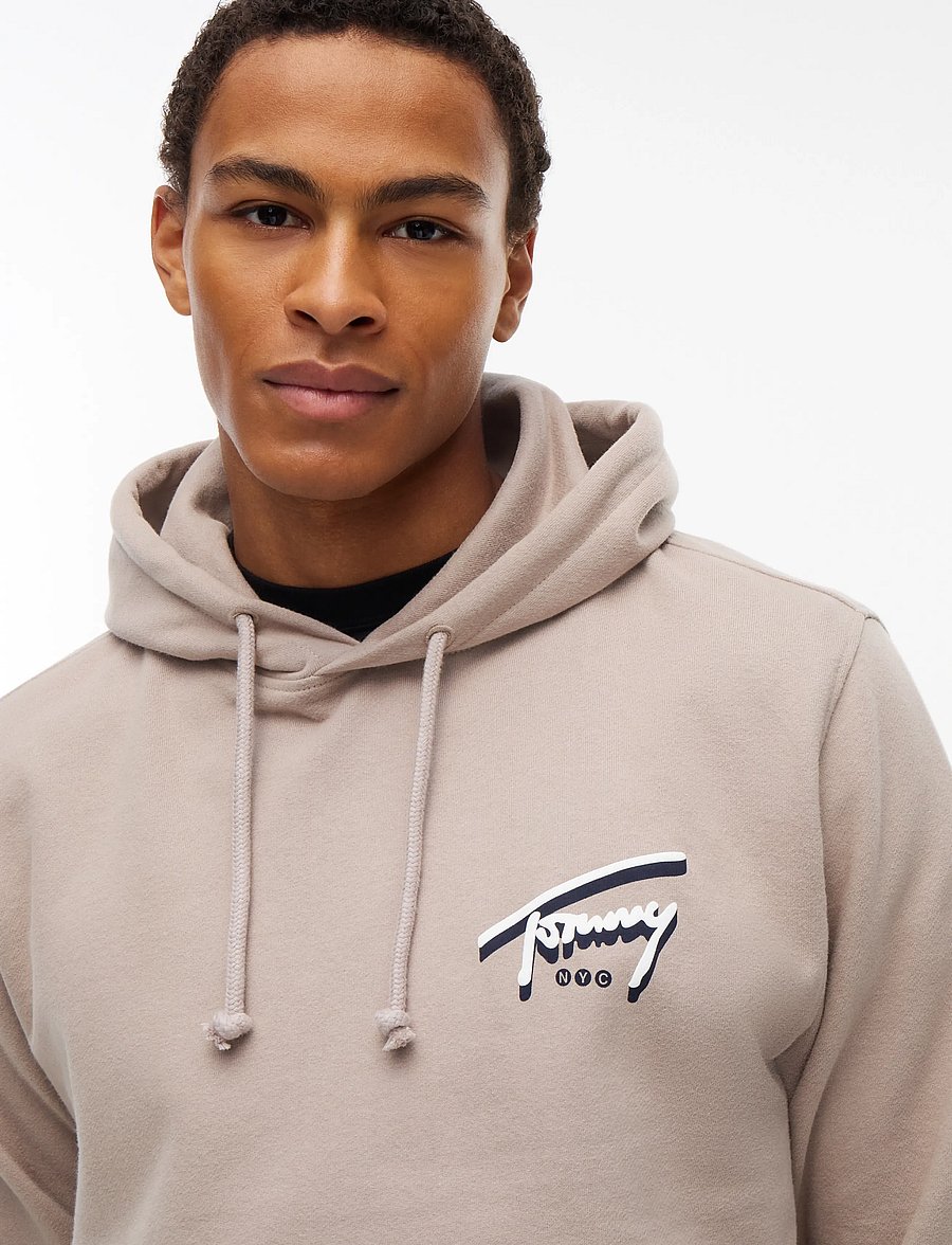 Tommy Jeans - TJM REG NYC SIGNATURE HOODIE EXT - hættetrøjer - limestone dust - 3