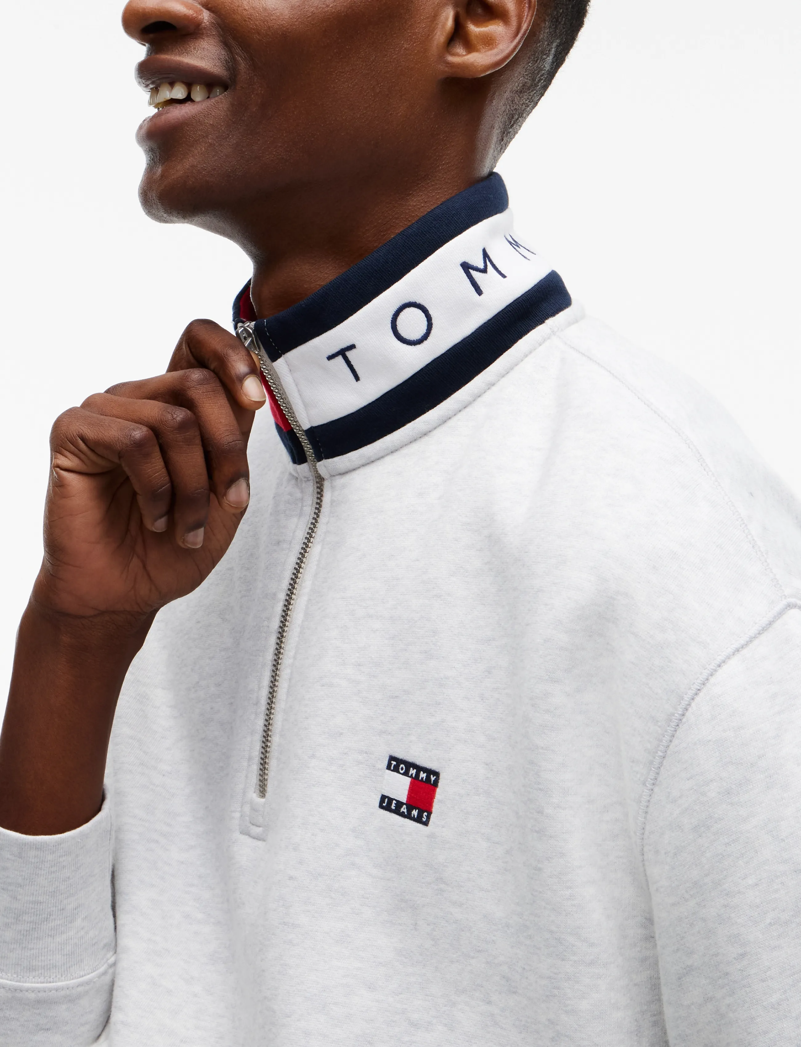 Tommy Jeans - TJM RLX BRANDED COLLAR QZ EXT - shoppa efter stil - ice grey heather - 3