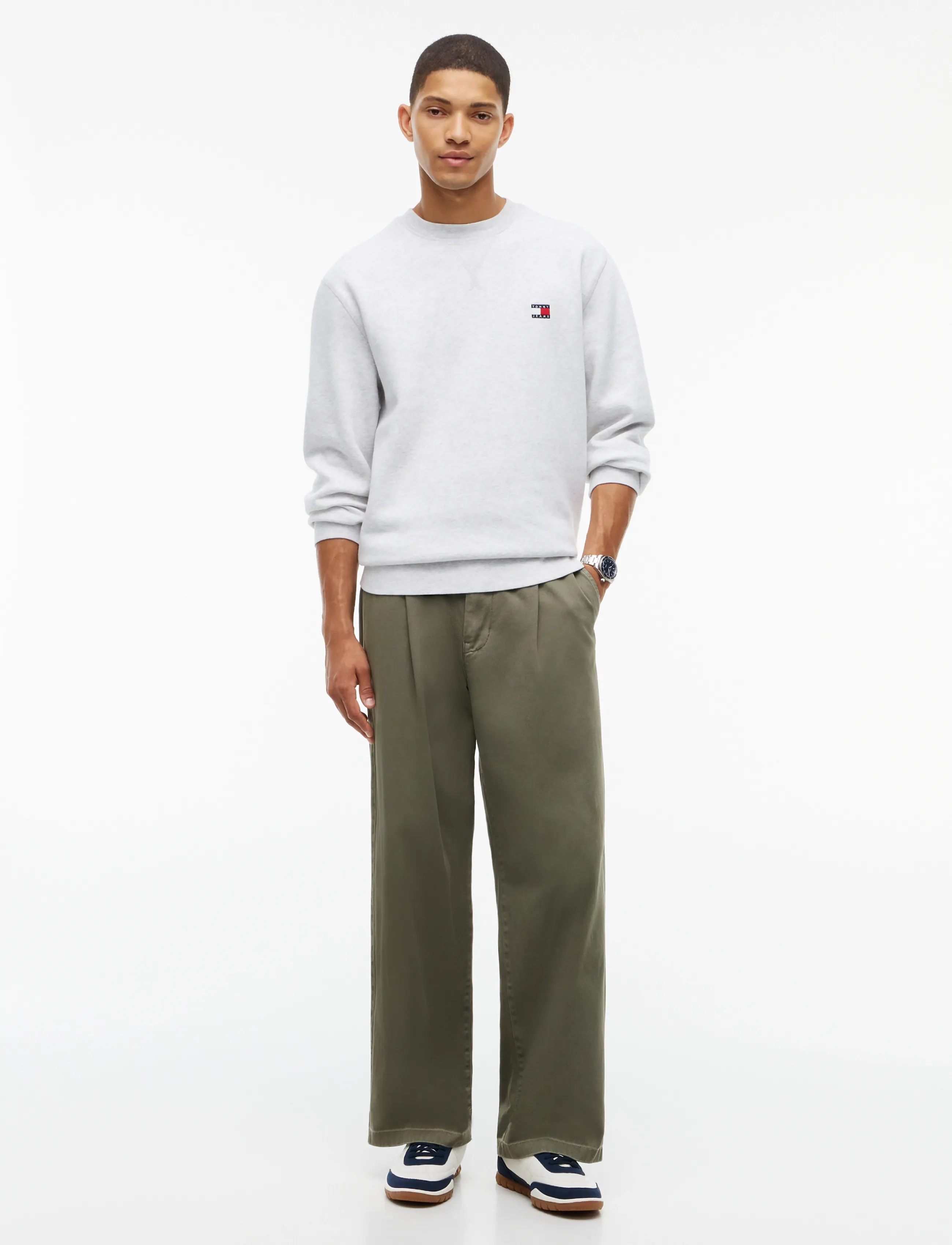 Tommy Jeans - Badge Crew - sweatshirts - ice grey heather - 4