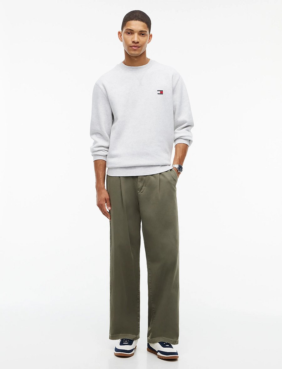 Tommy Jeans - Badge Crew - sweatshirts - ice grey heather - 4