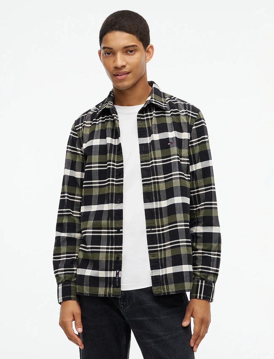 Tommy Jeans - TJM REG PATTERN CORDUROY SHIRT - rutiga skjortor - black check - 0