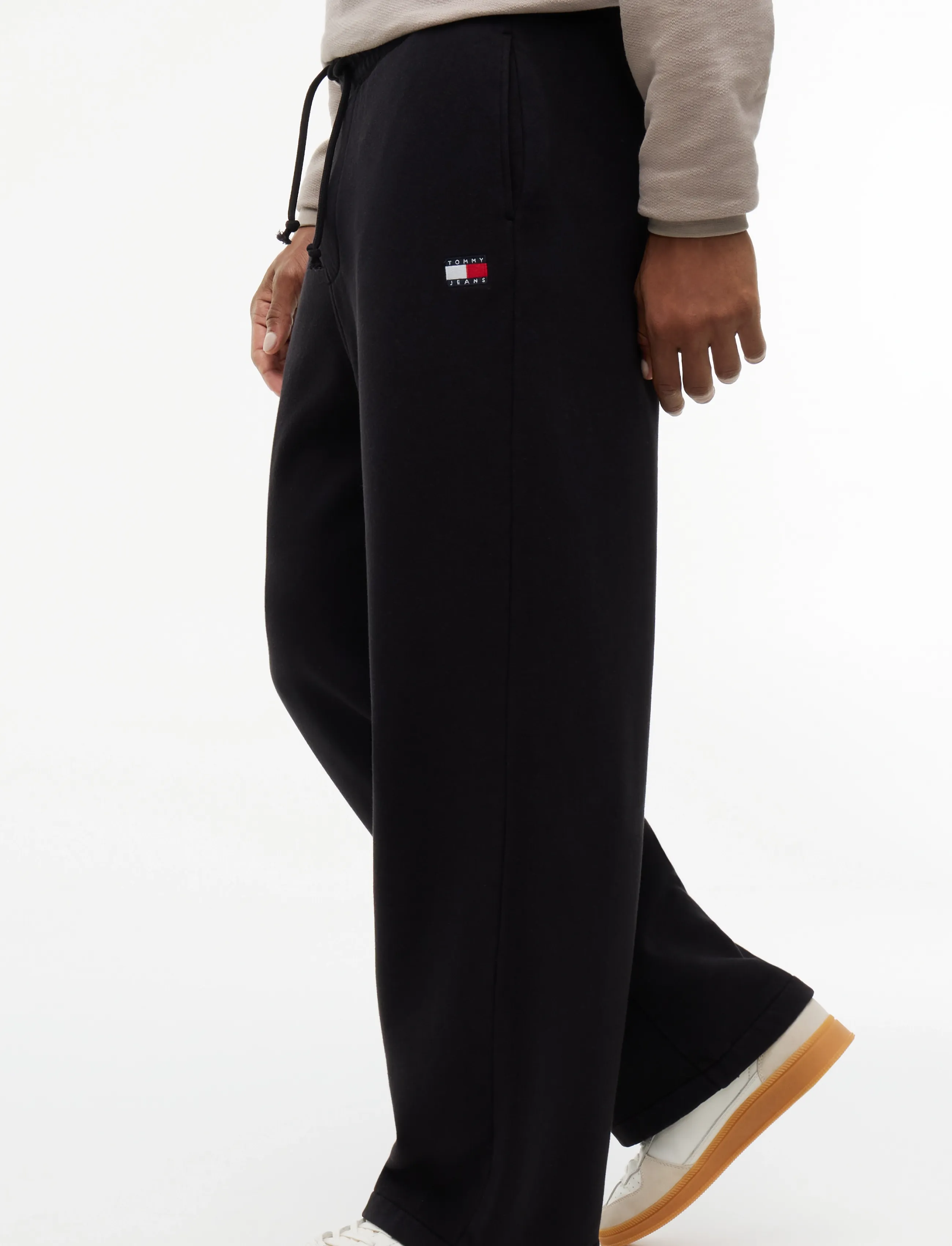 Tommy Jeans - Badge Sweatpant - black - 4