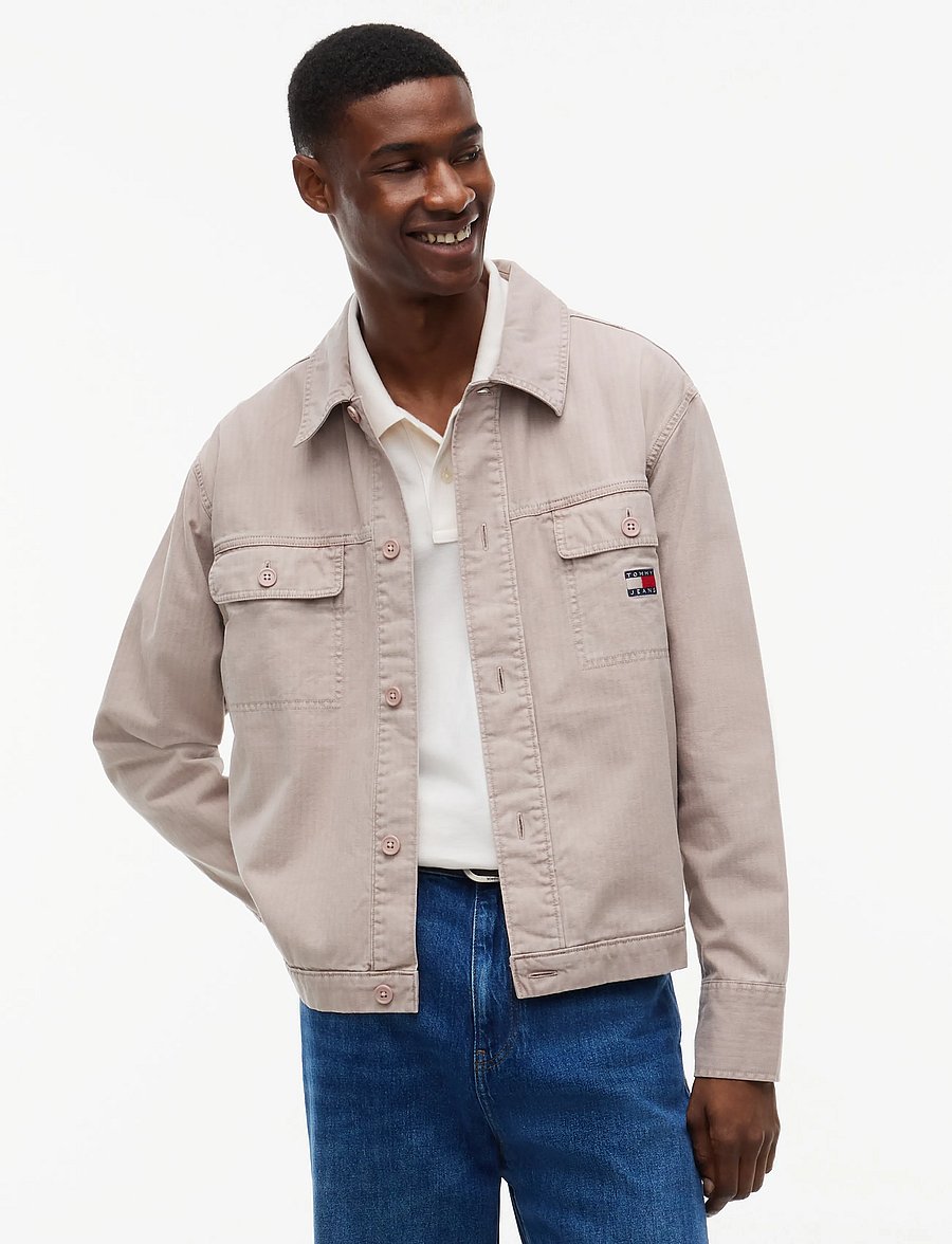 Tommy Jeans - TJM ESSENTIAL OVERSHIRT - voodrita teksatagid - limestone dust - 0