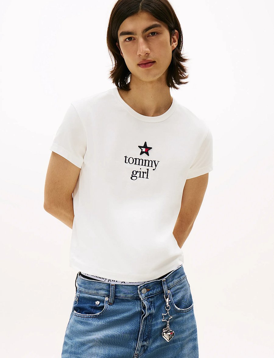 Tommy Jeans - TOMMY GIRL GRAPHIC T-SHIRT - t-särgid - ecru - 4