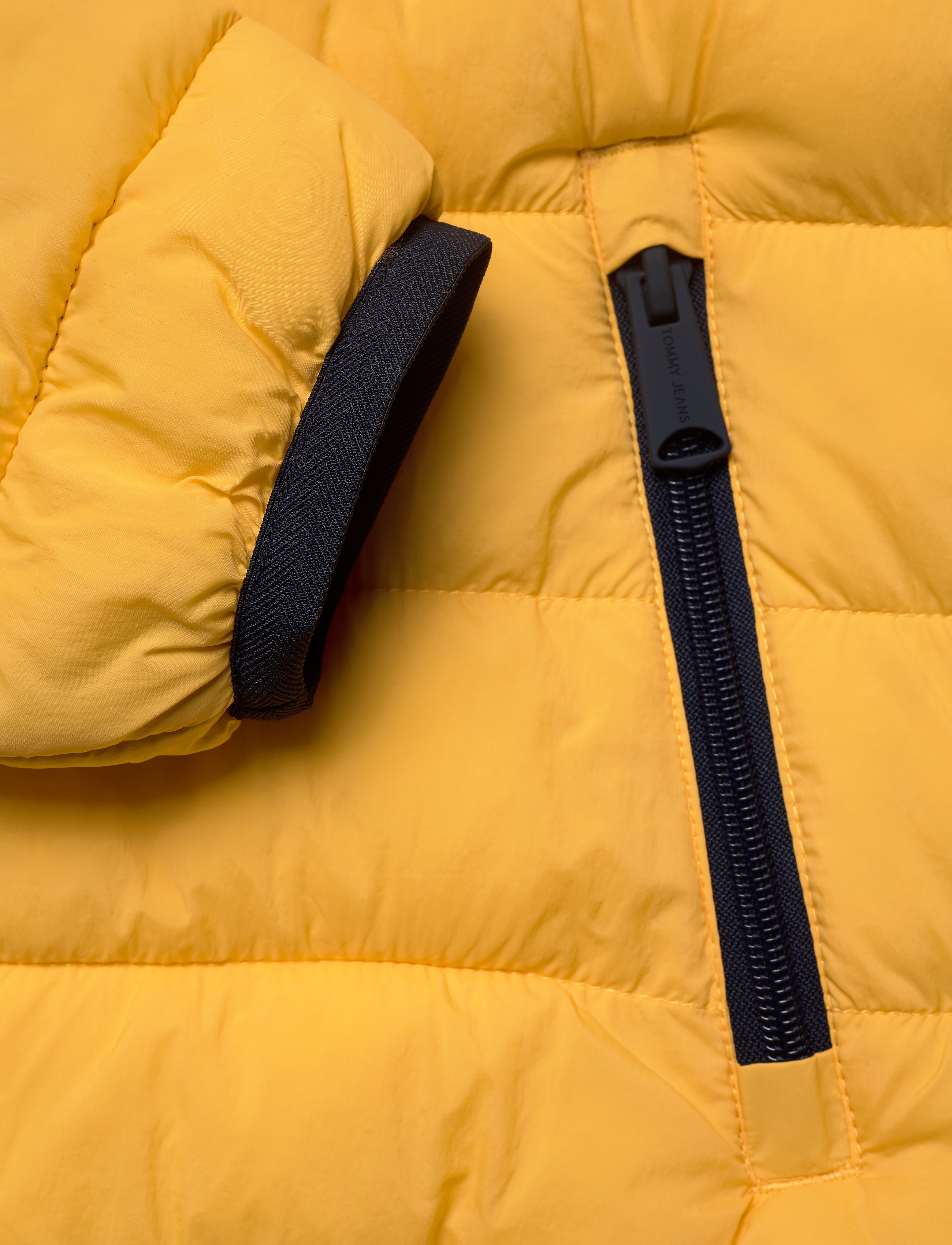 Tommy Jeans - TJW QUILTED TAPE DETAIL JACKET - spectra yellow - 5